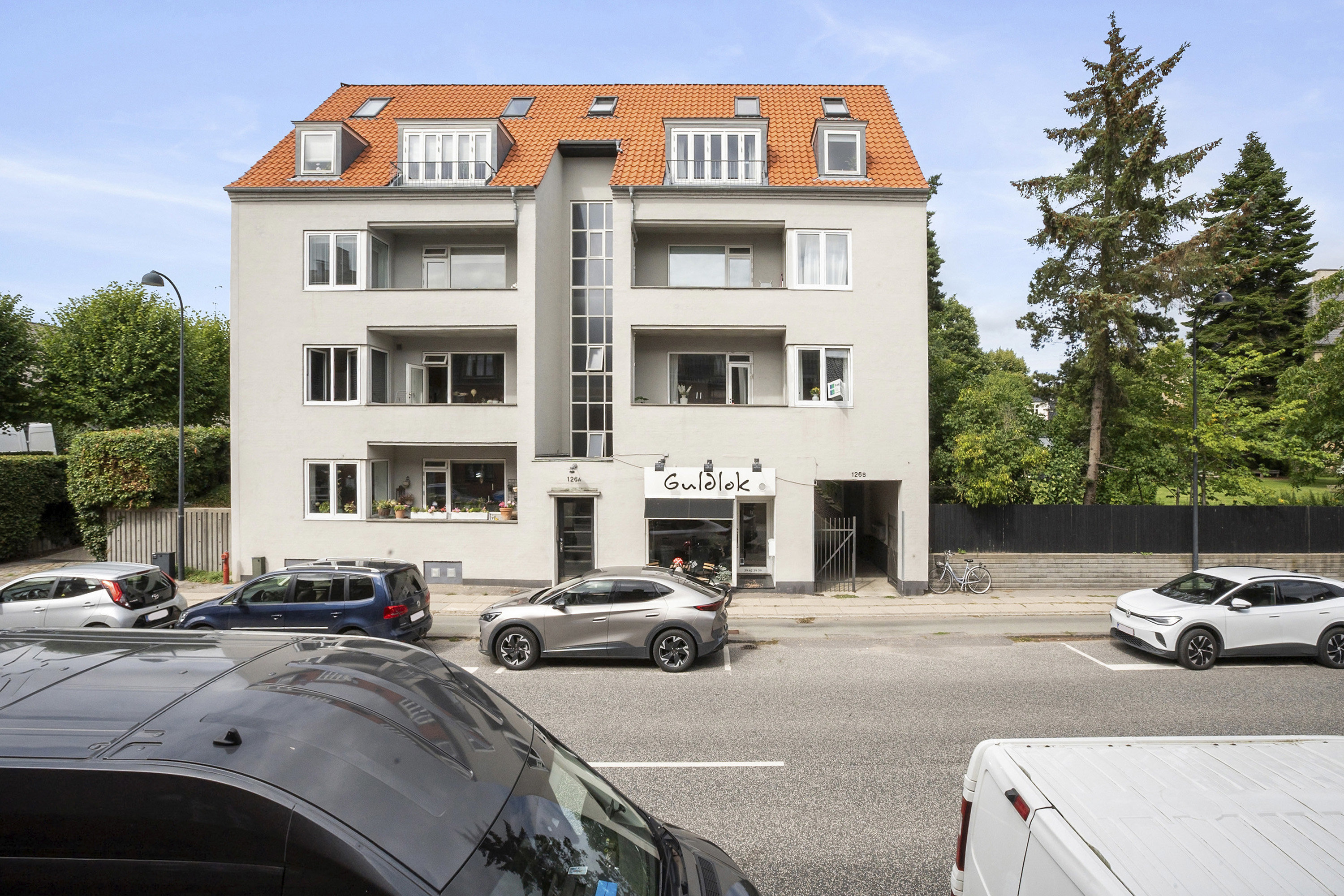 Fremhævet ejendommen billede i fuldskærmstilstand. Billede af Ordrupvej 126A, 1. 4., 2920 Charlottenlund