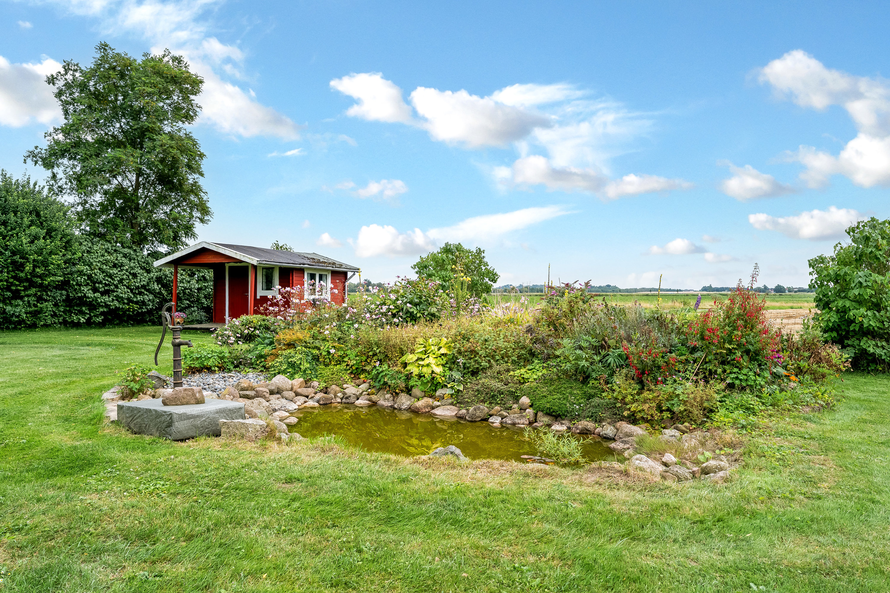 Fremhævet have billede i fuldskærmstilstand. Billede af Ågabsvej 17, 4930 Maribo