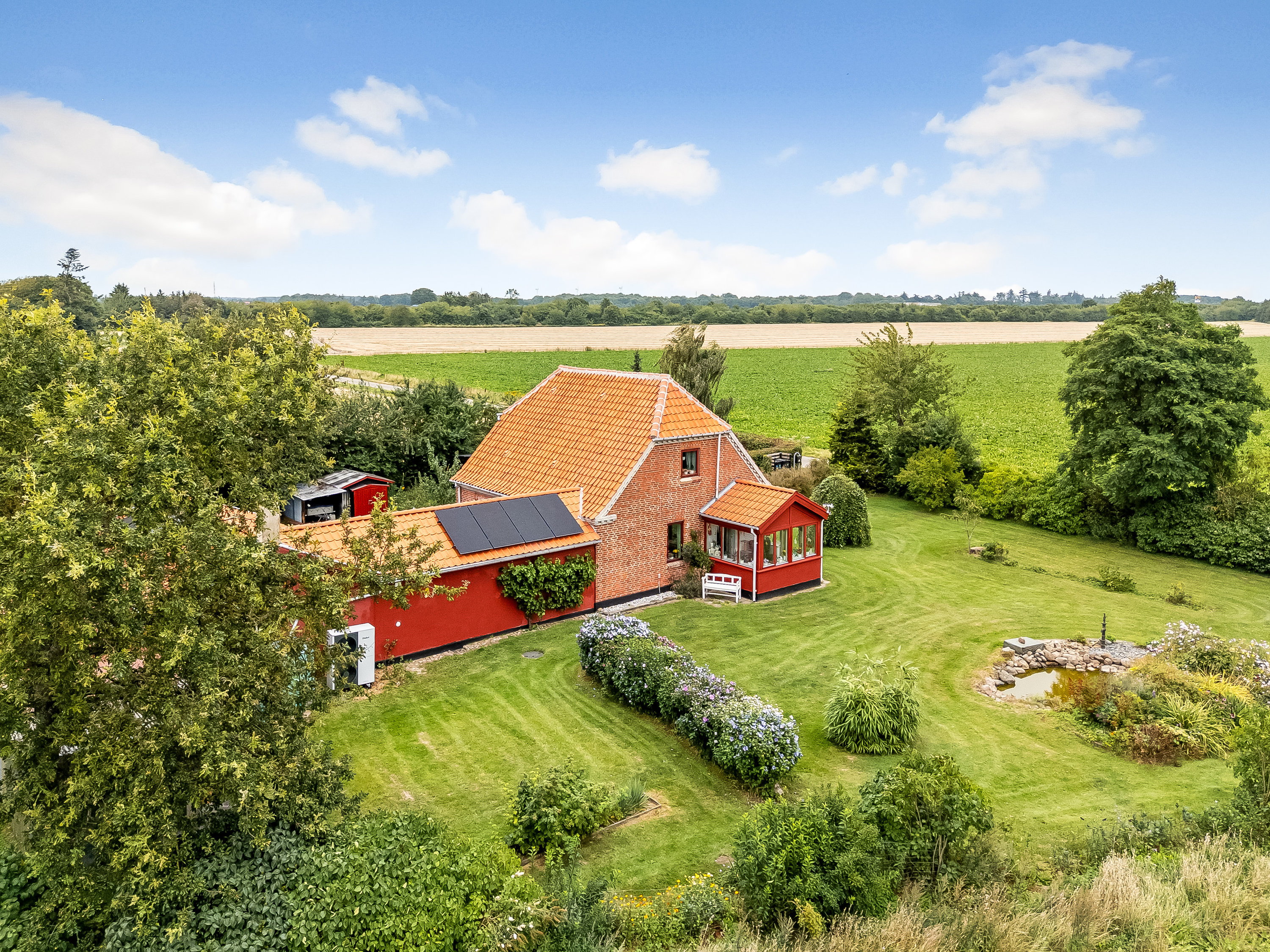 Fremhævet mastefoto billede i fuldskærmstilstand. Billede af Ågabsvej 17, 4930 Maribo