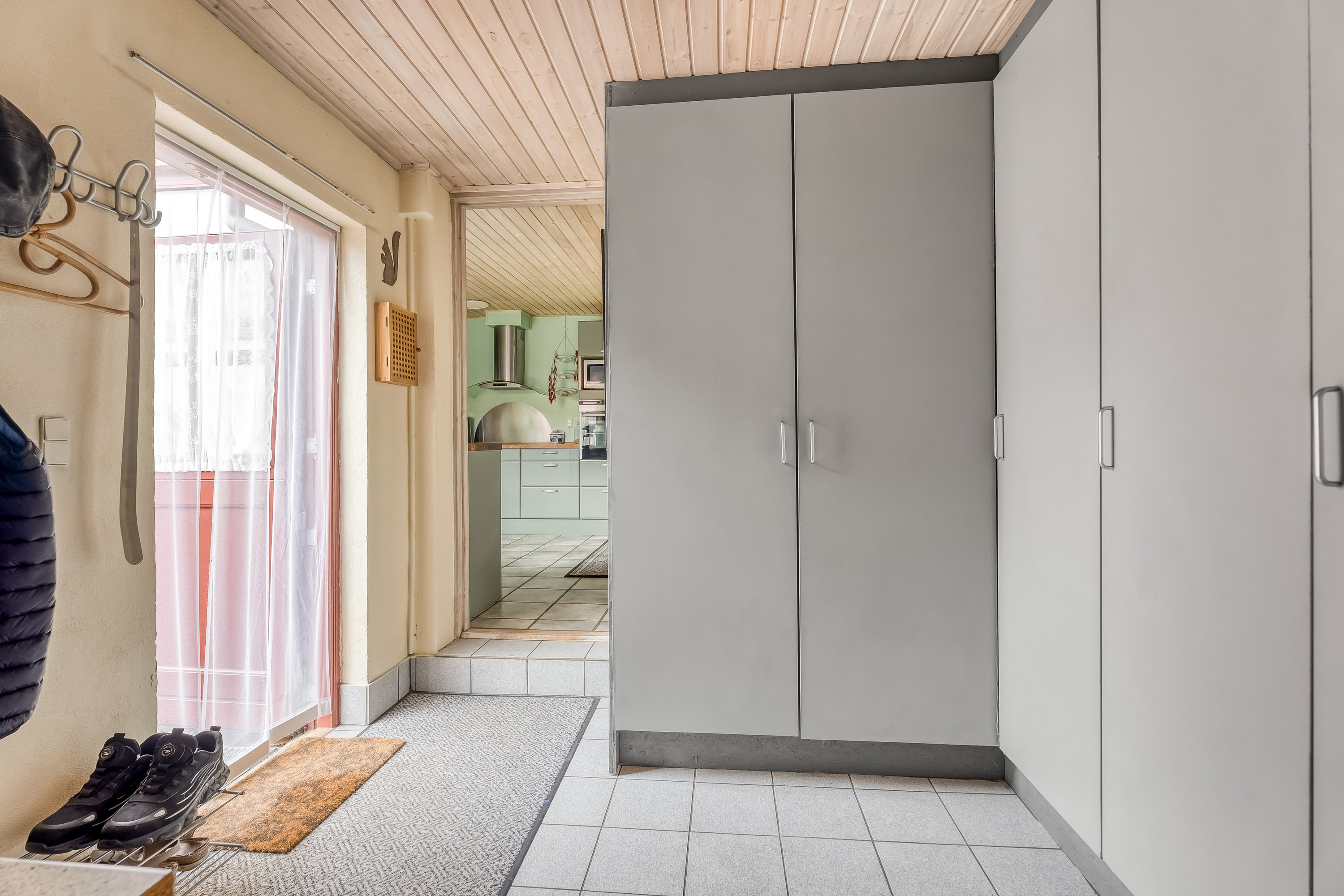 Fremhævet gang billede i fuldskærmstilstand. Billede af Ågabsvej 17, 4930 Maribo