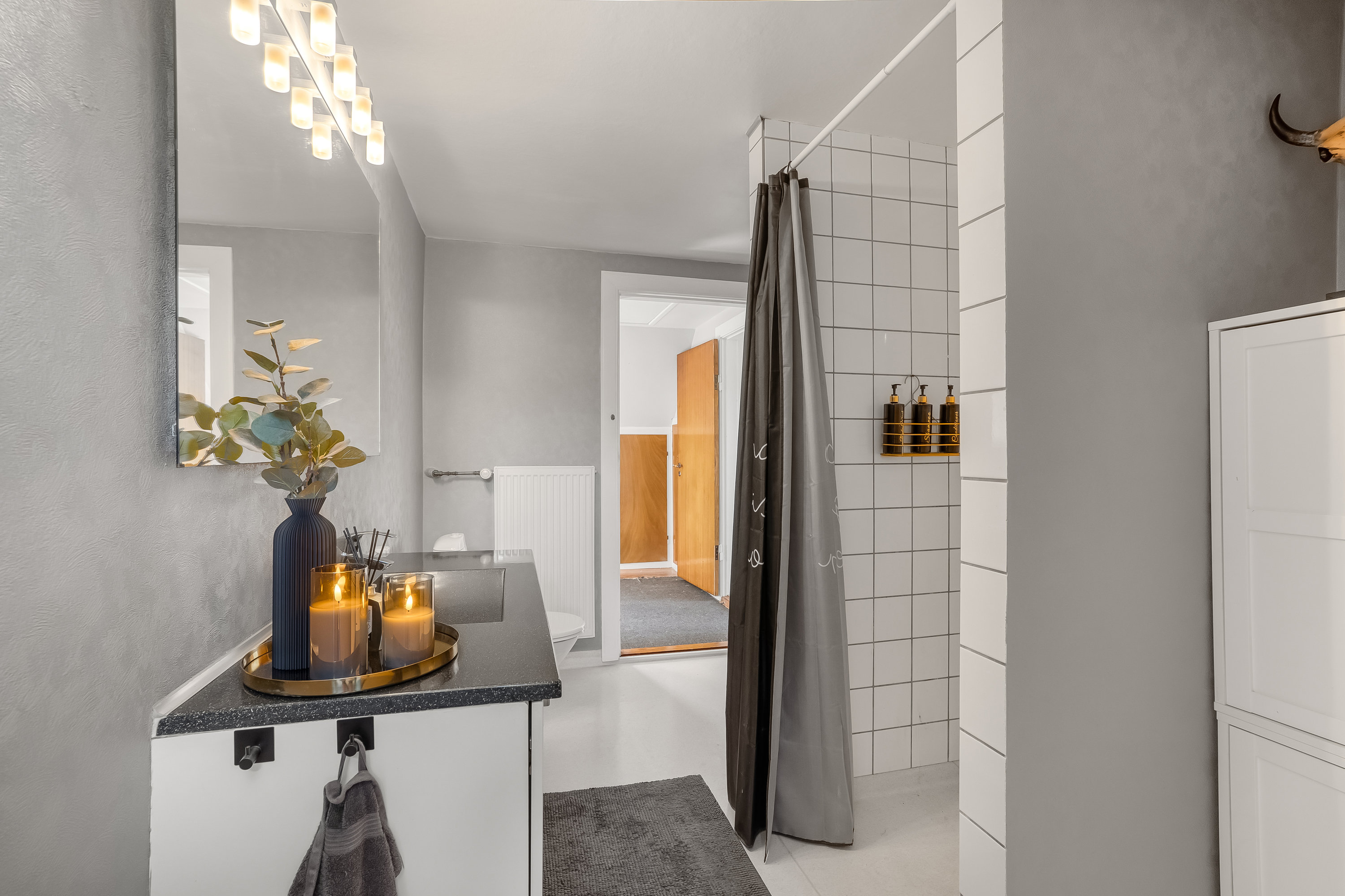 Fremhævet badeværelse billede i fuldskærmstilstand. Billede af Vestre Landevej 106, 4951 Nørreballe