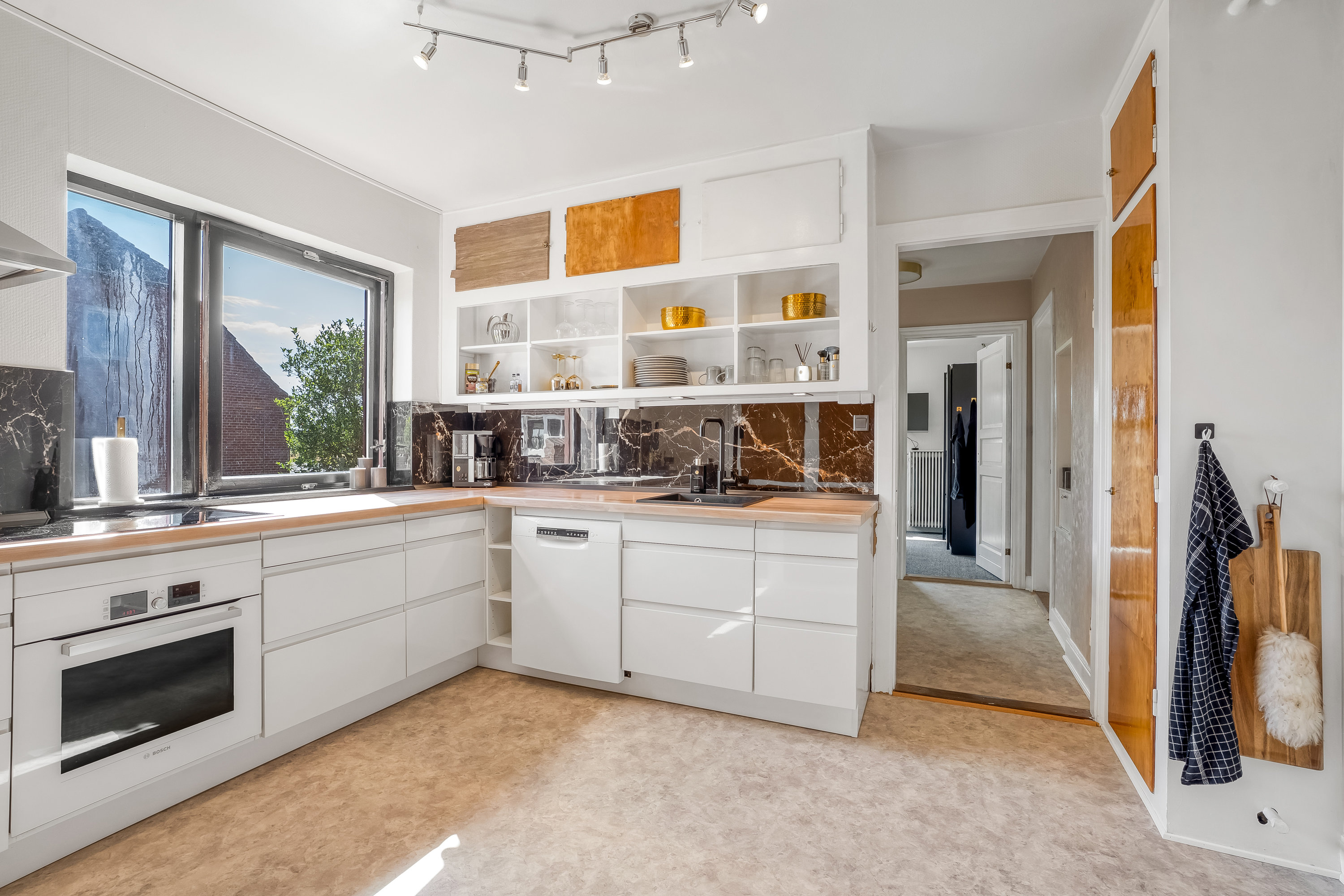 Fremhævet køkken billede i fuldskærmstilstand. Billede af Vestre Landevej 106, 4951 Nørreballe