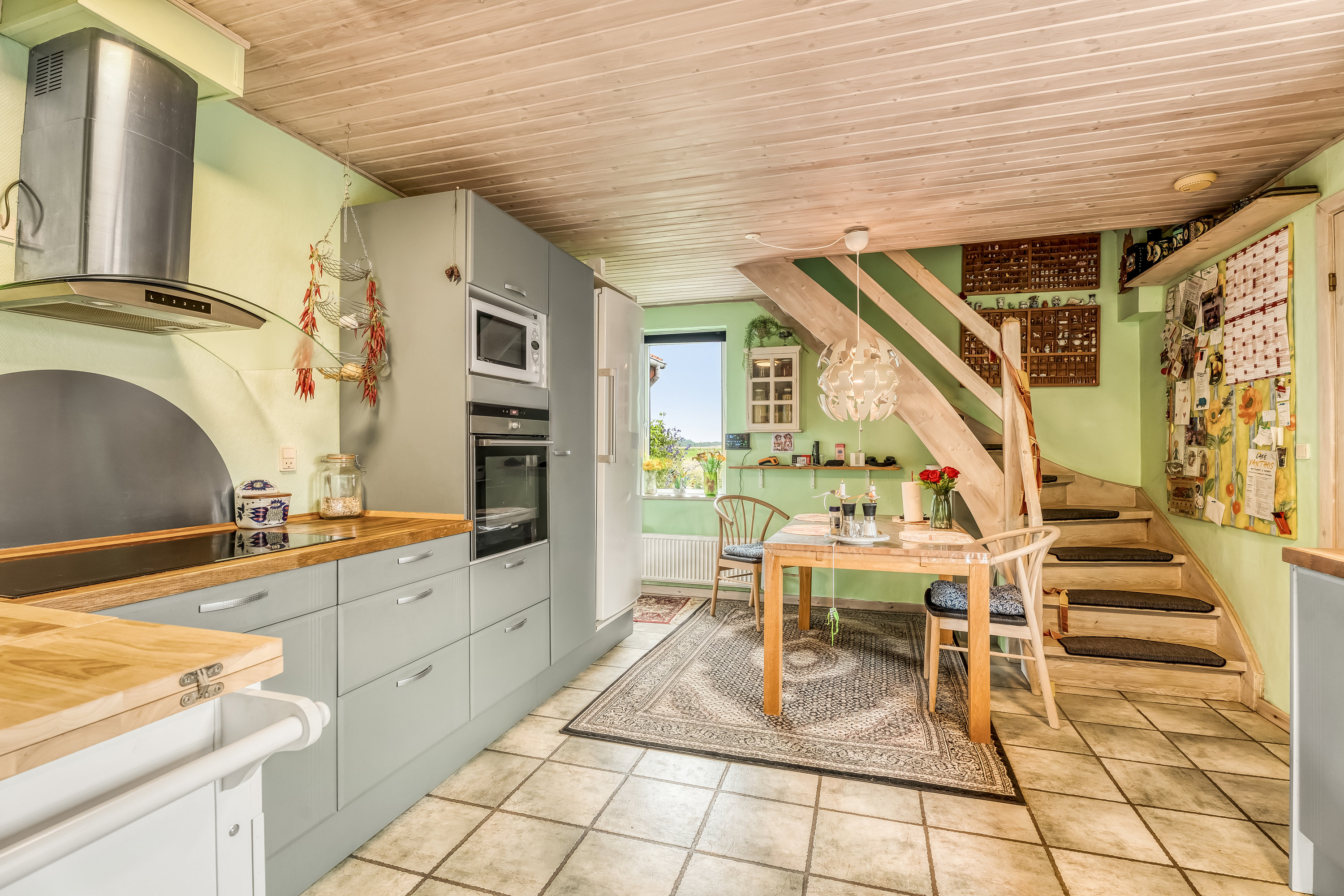 Fremhævet køkken billede i fuldskærmstilstand. Billede af Ågabsvej 17, 4930 Maribo