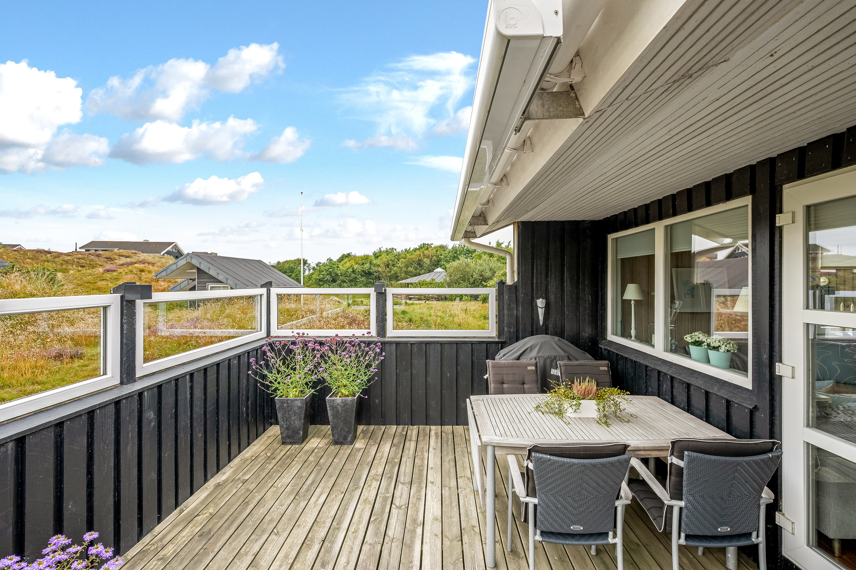 Fremhævet altan billede i fuldskærmstilstand. Billede af Vagtbjergvej 19, Rindby Strand, 6720 Fanø