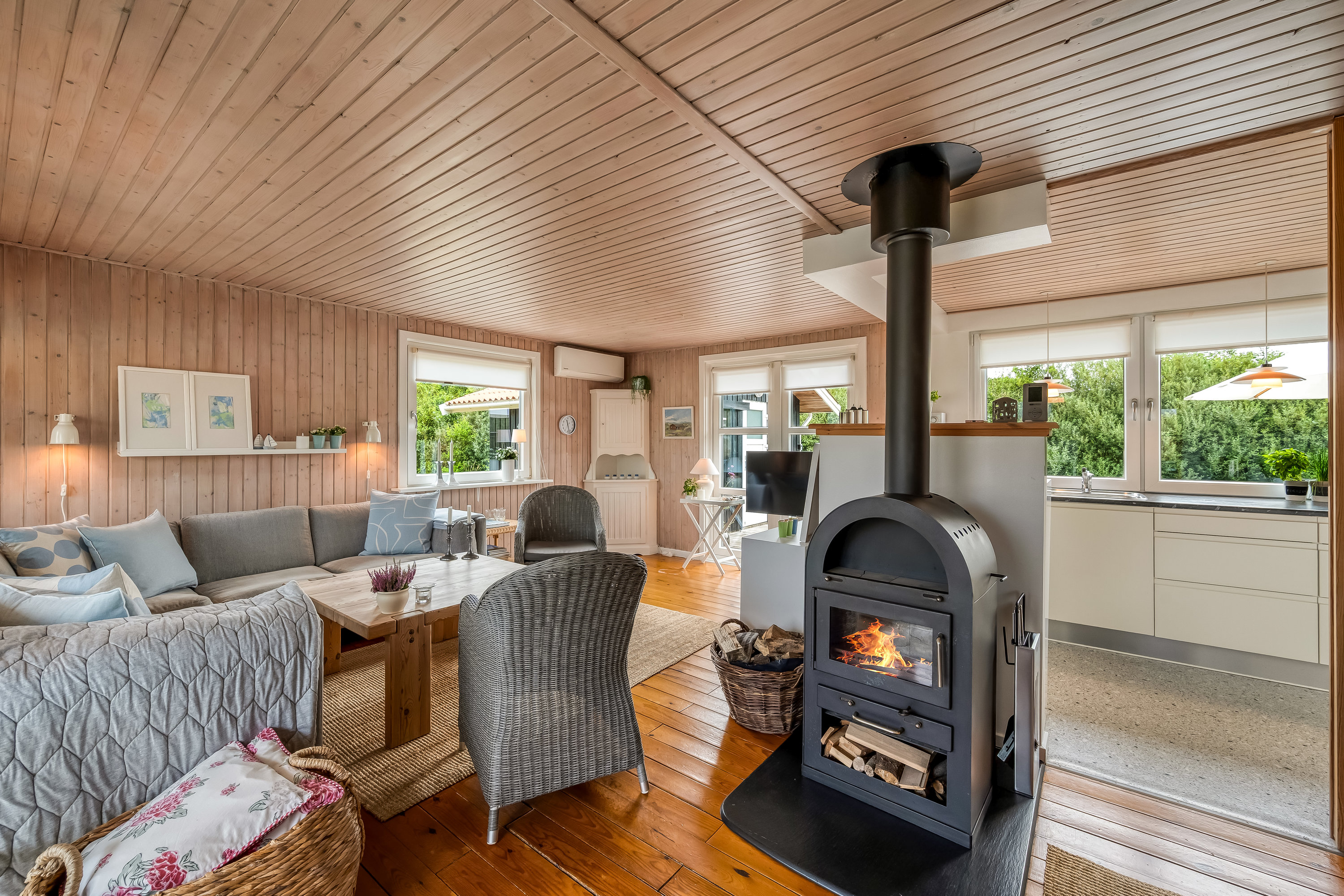 Fremhævet stue billede i fuldskærmstilstand. Billede af Vagtbjergvej 19, Rindby Strand, 6720 Fanø