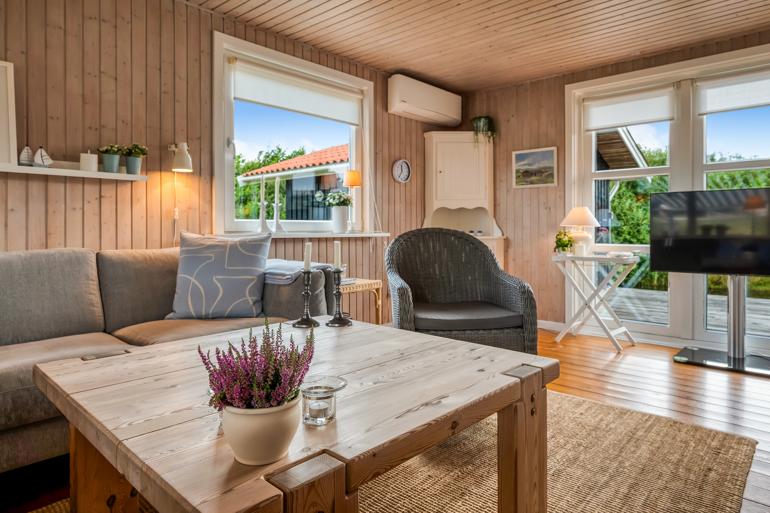 Fremhævet stue billede i fuldskærmstilstand. Billede af Vagtbjergvej 19, Rindby Strand, 6720 Fanø