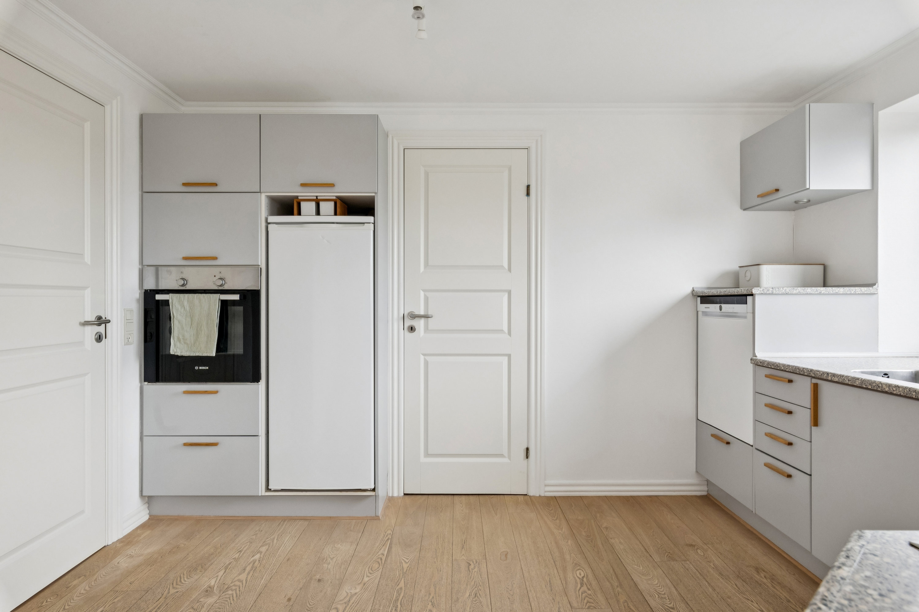 Fremhævet køkken billede i fuldskærmstilstand. Billede af Hannerupvej 285, 9500 Hobro