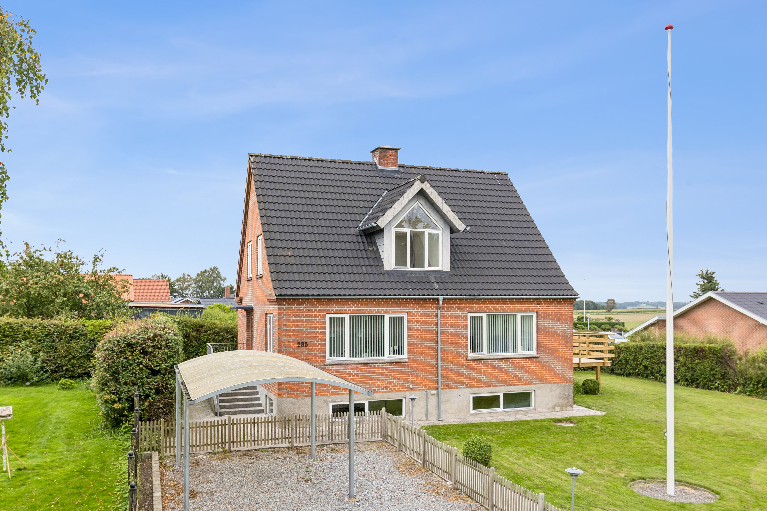 Fremhævet ejendom  billede i fuldskærmstilstand. Billede af Hannerupvej 285, 9500 Hobro