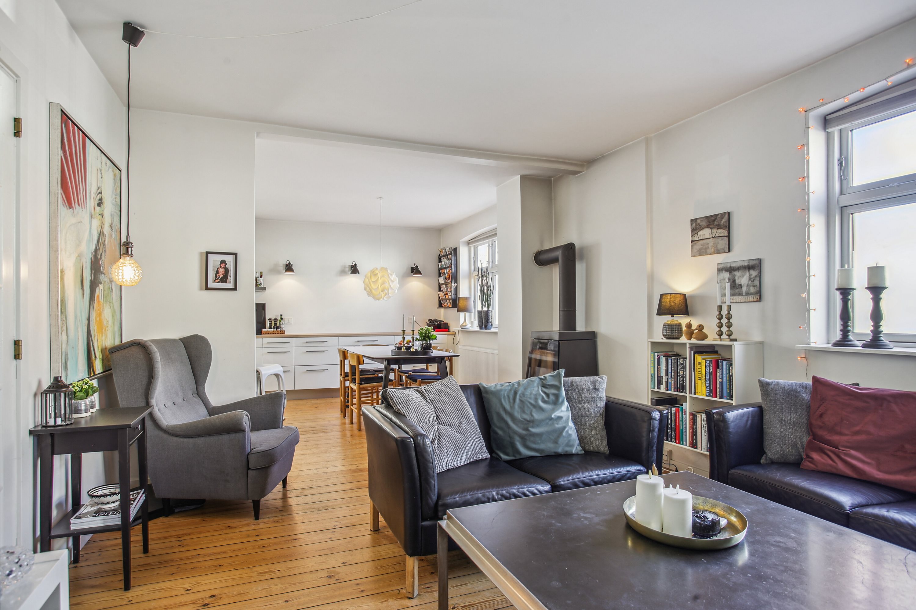 Fremhævet stue billede i fuldskærmstilstand. Billede af Asylgade 14, 8300 Odder