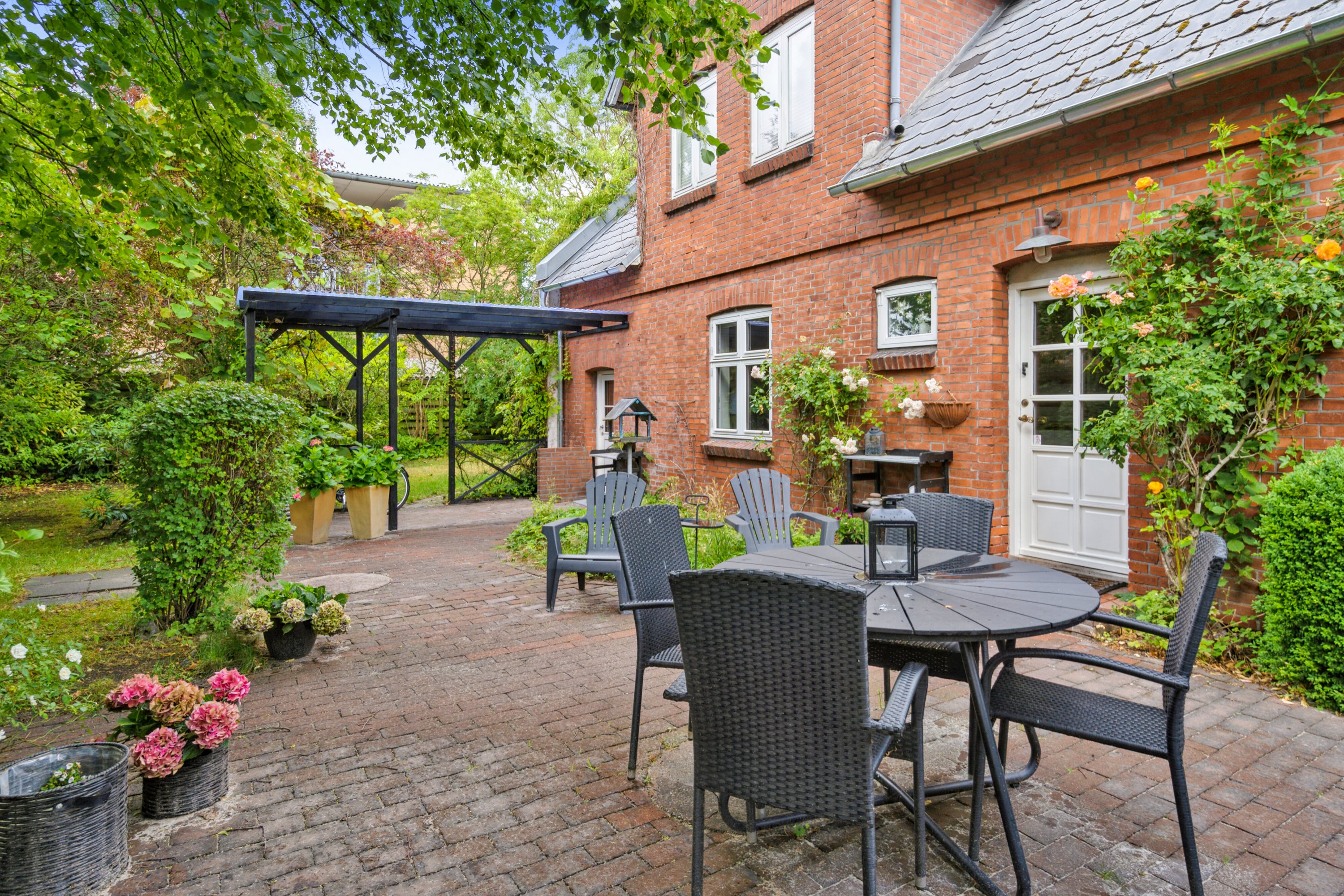 Fremhævet terrasse billede i fuldskærmstilstand. Billede af Asylgade 14, 8300 Odder