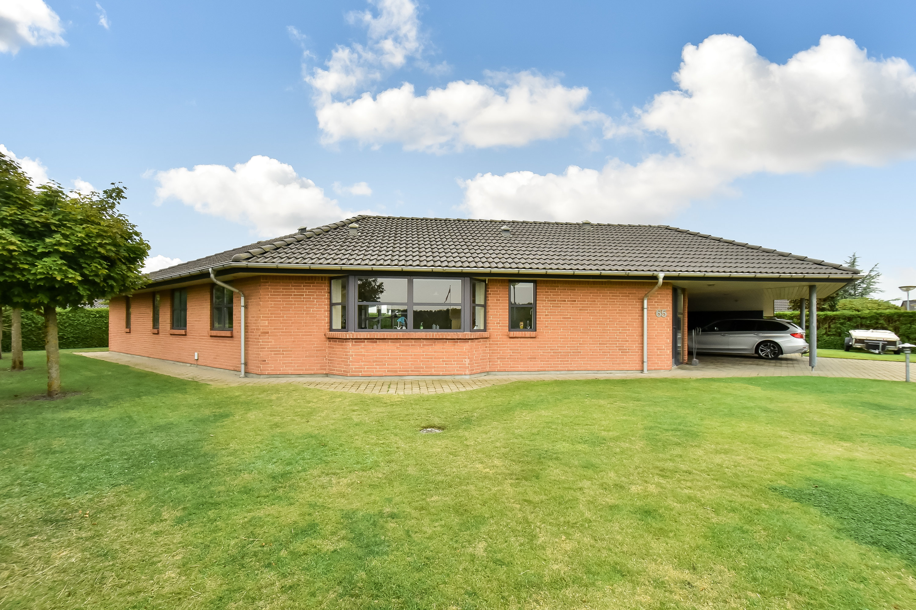 Fremhævet ejendommen billede i fuldskærmstilstand. Billede af Søvænget 65, 7451 Sunds