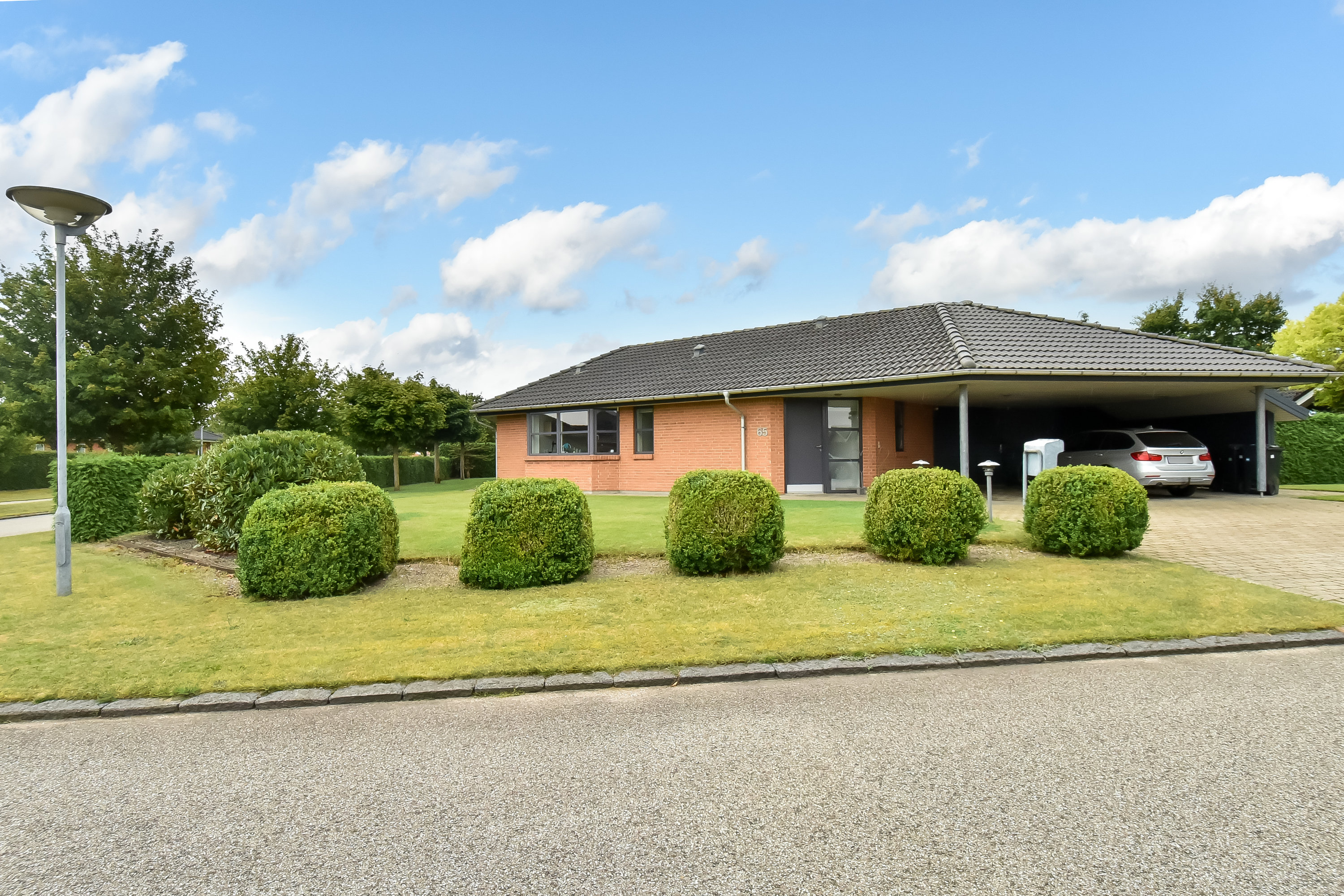 Fremhævet ejendommen billede i fuldskærmstilstand. Billede af Søvænget 65, 7451 Sunds