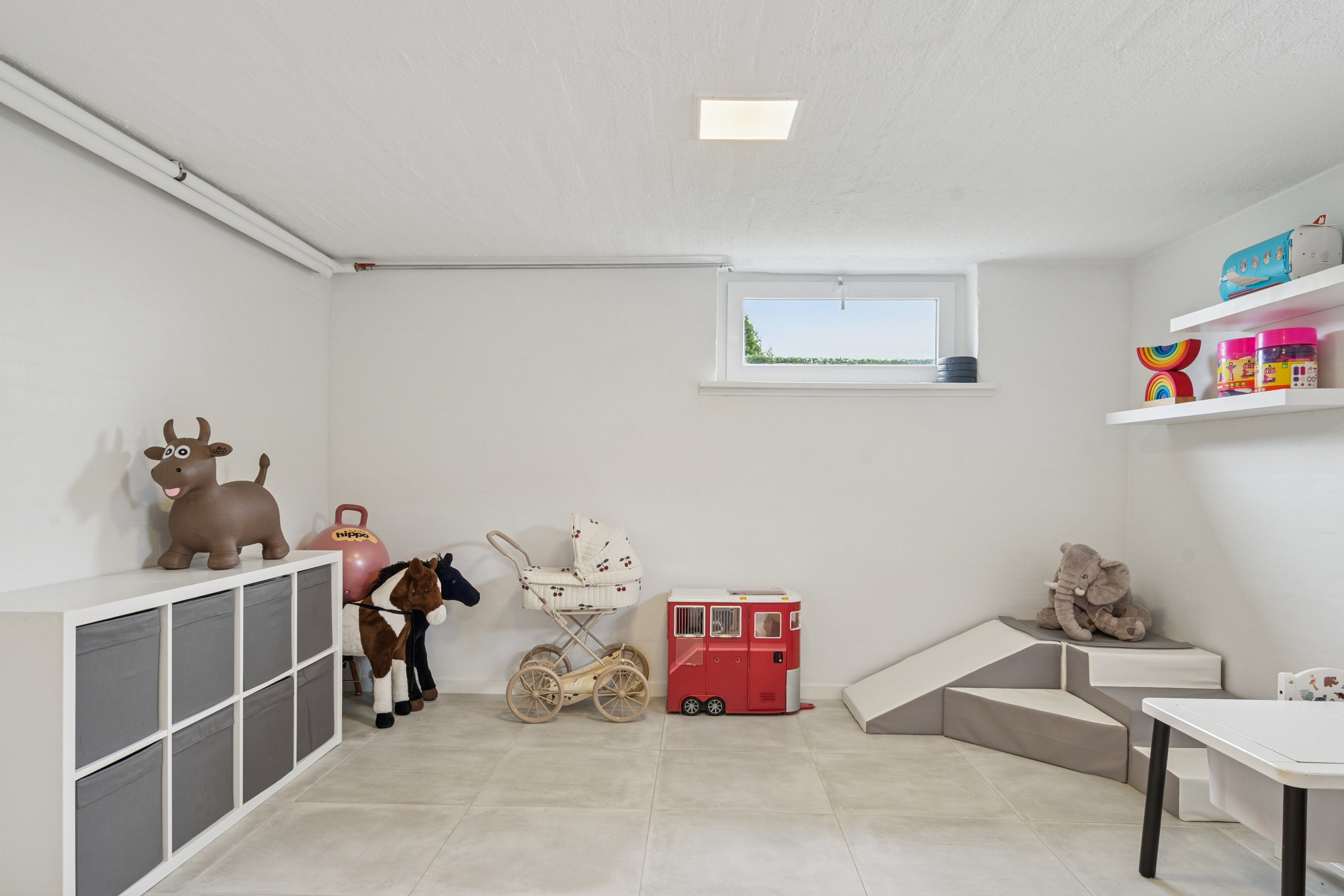 Fremhævet værelse billede i fuldskærmstilstand. Billede af Rantzausmindevej 122, 5700 Svendborg