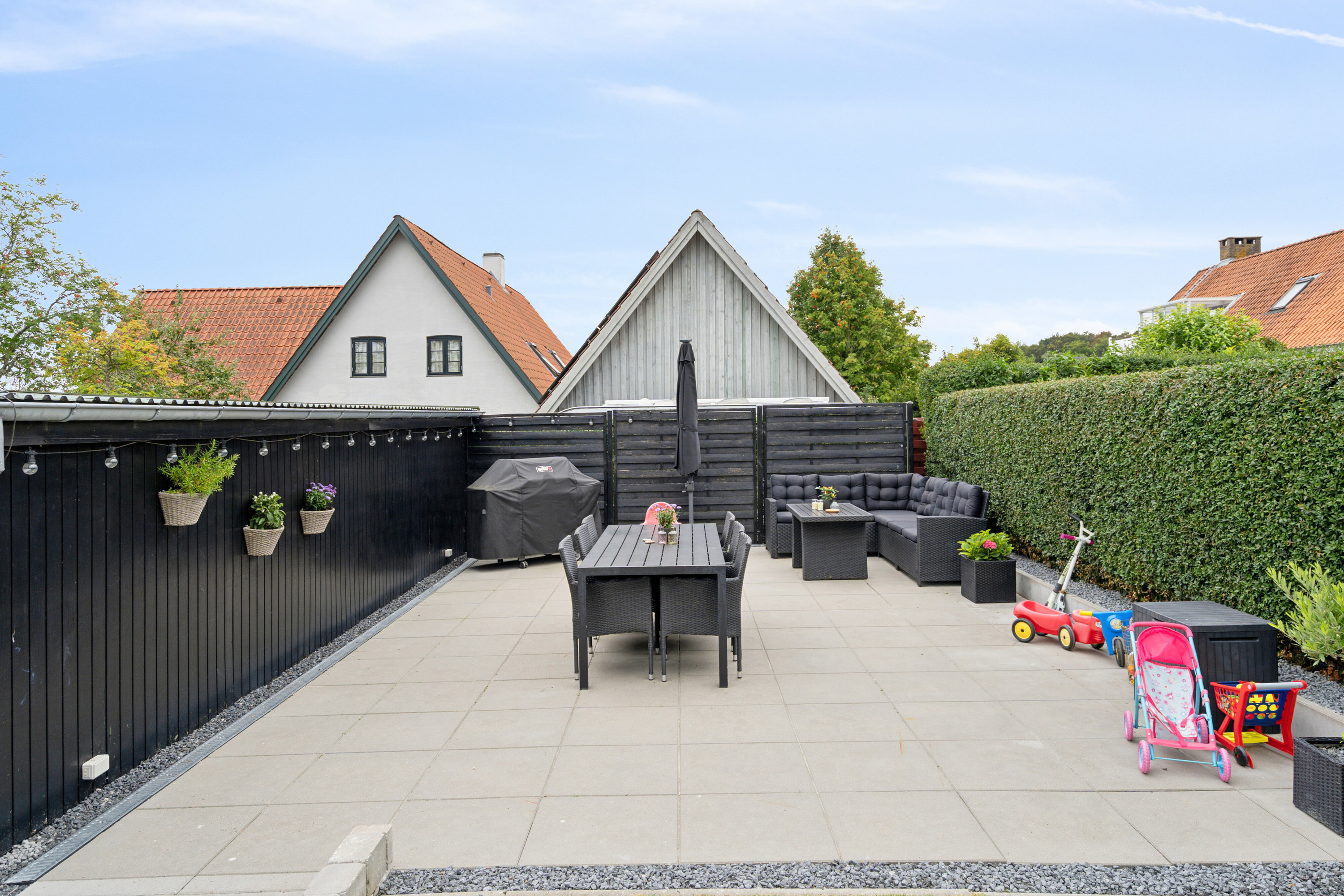 Fremhævet terrasse billede i fuldskærmstilstand. Billede af Rantzausmindevej 122, 5700 Svendborg