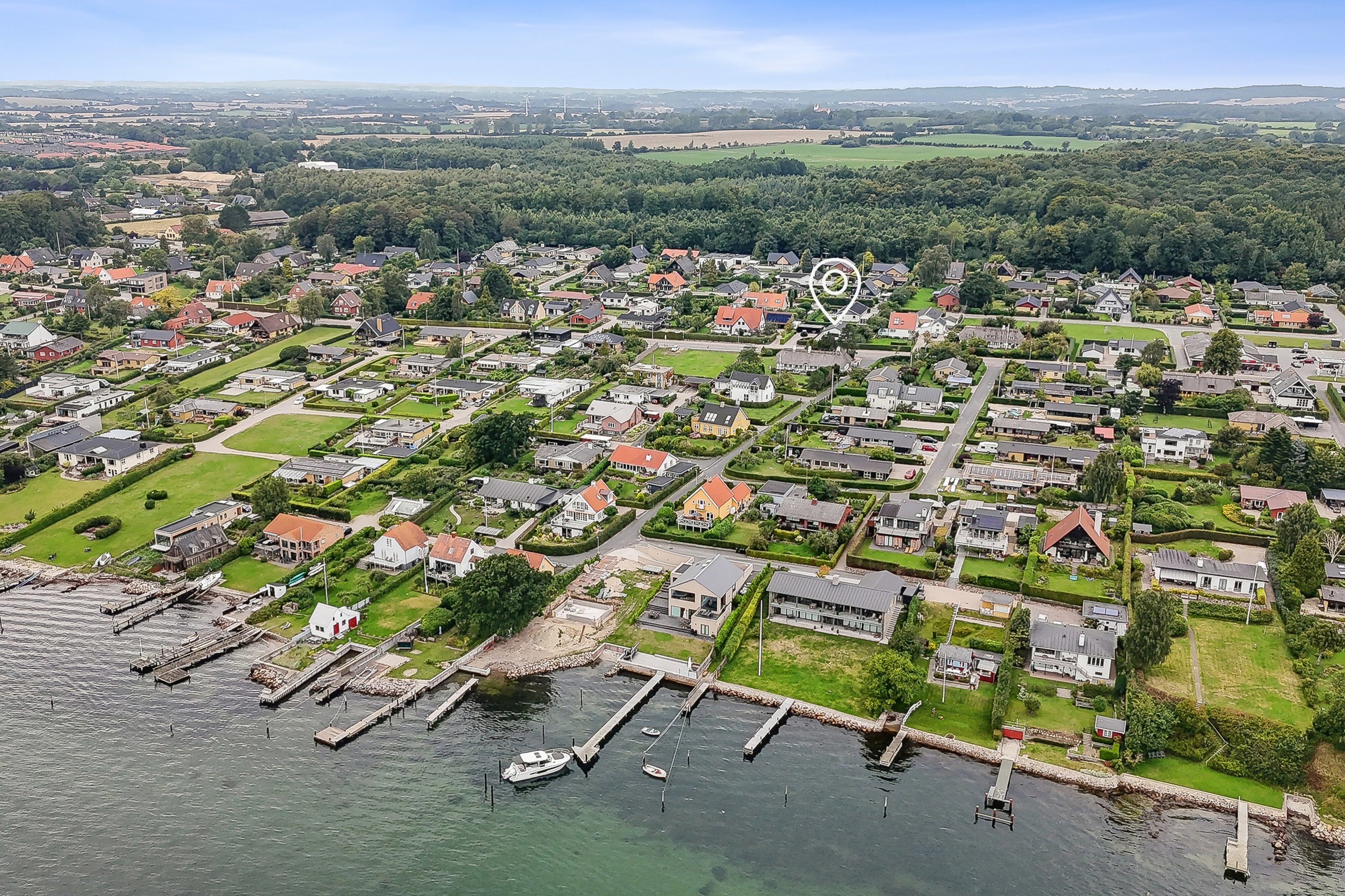 Fremhævet luftfoto billede i fuldskærmstilstand. Billede af Rantzausmindevej 122, 5700 Svendborg