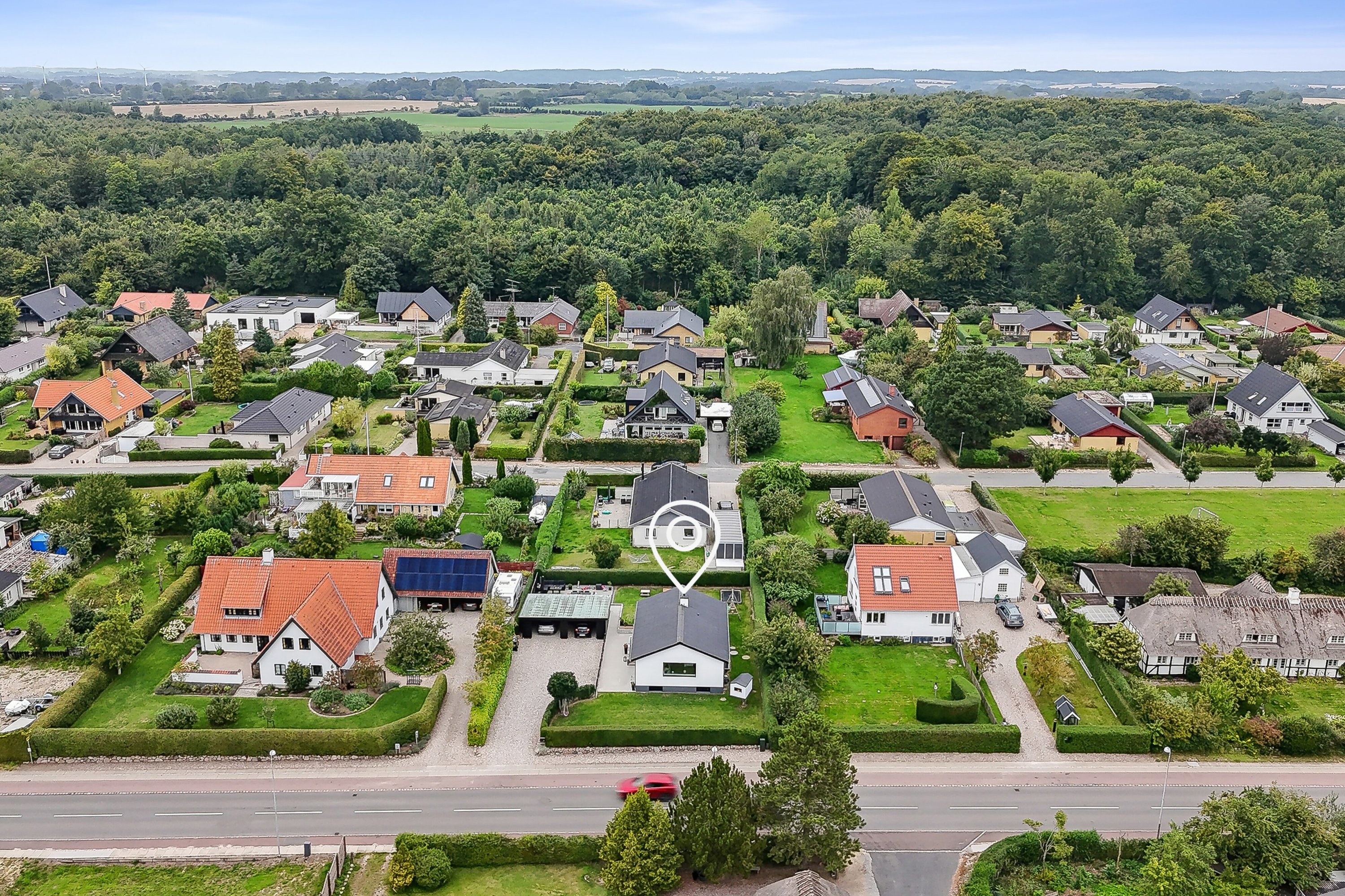 Fremhævet luftfoto billede i fuldskærmstilstand. Billede af Rantzausmindevej 122, 5700 Svendborg