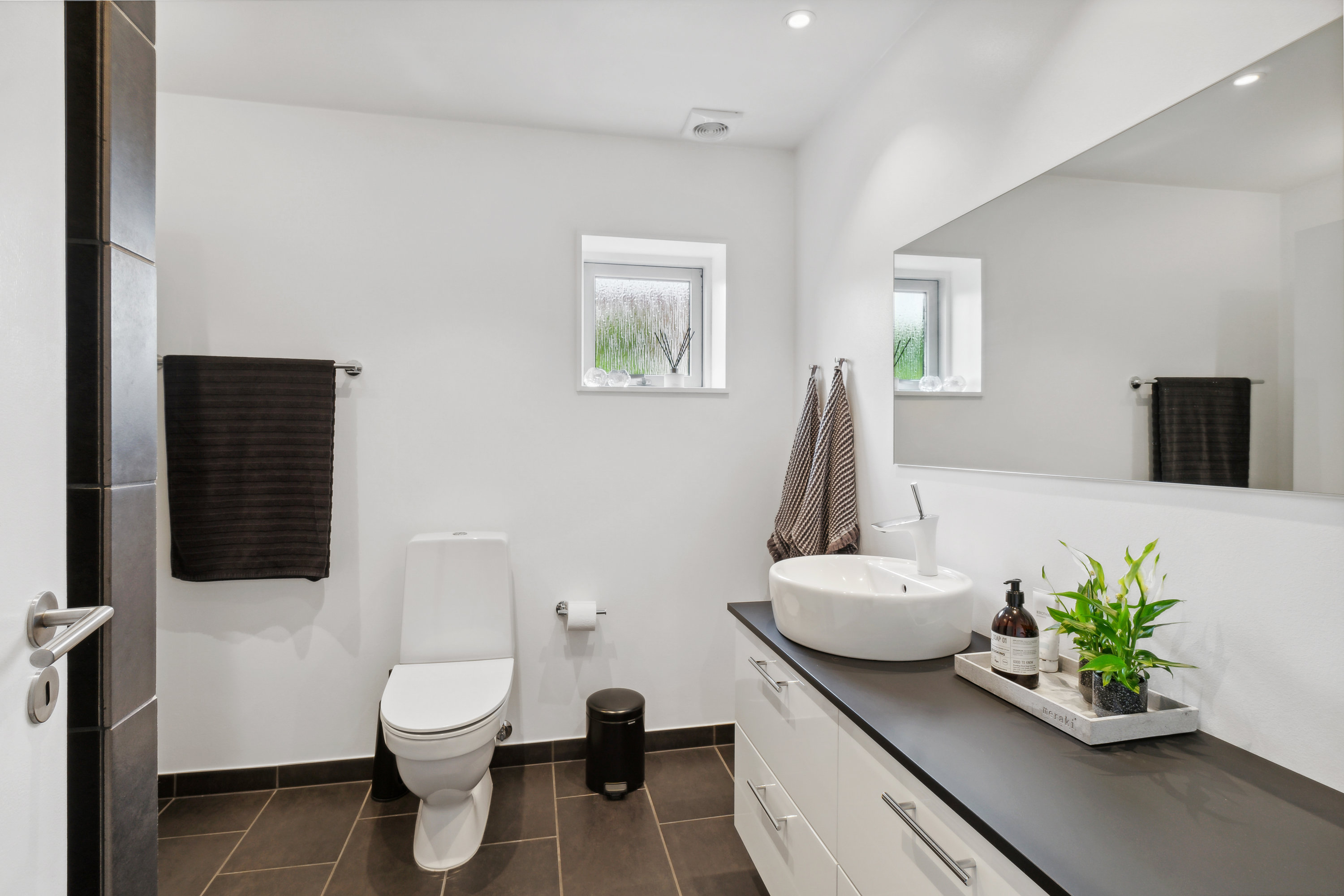 Fremhævet  billede i fuldskærmstilstand. Billede af Pejtersborgvej 6, 9560 Hadsund