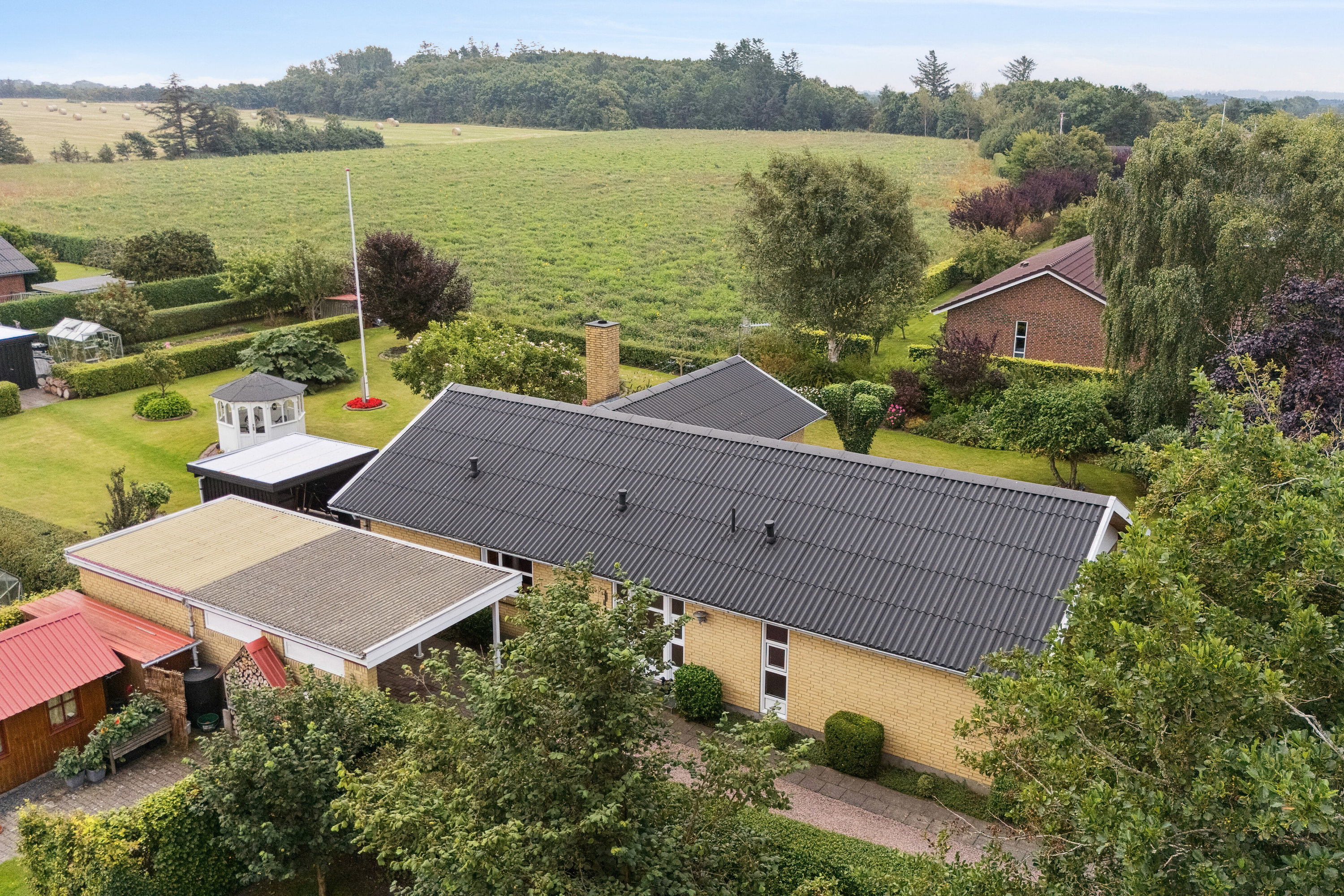 Fremhævet set fra haven billede i fuldskærmstilstand. Billede af Blommevej 6, 7741 Frøstrup