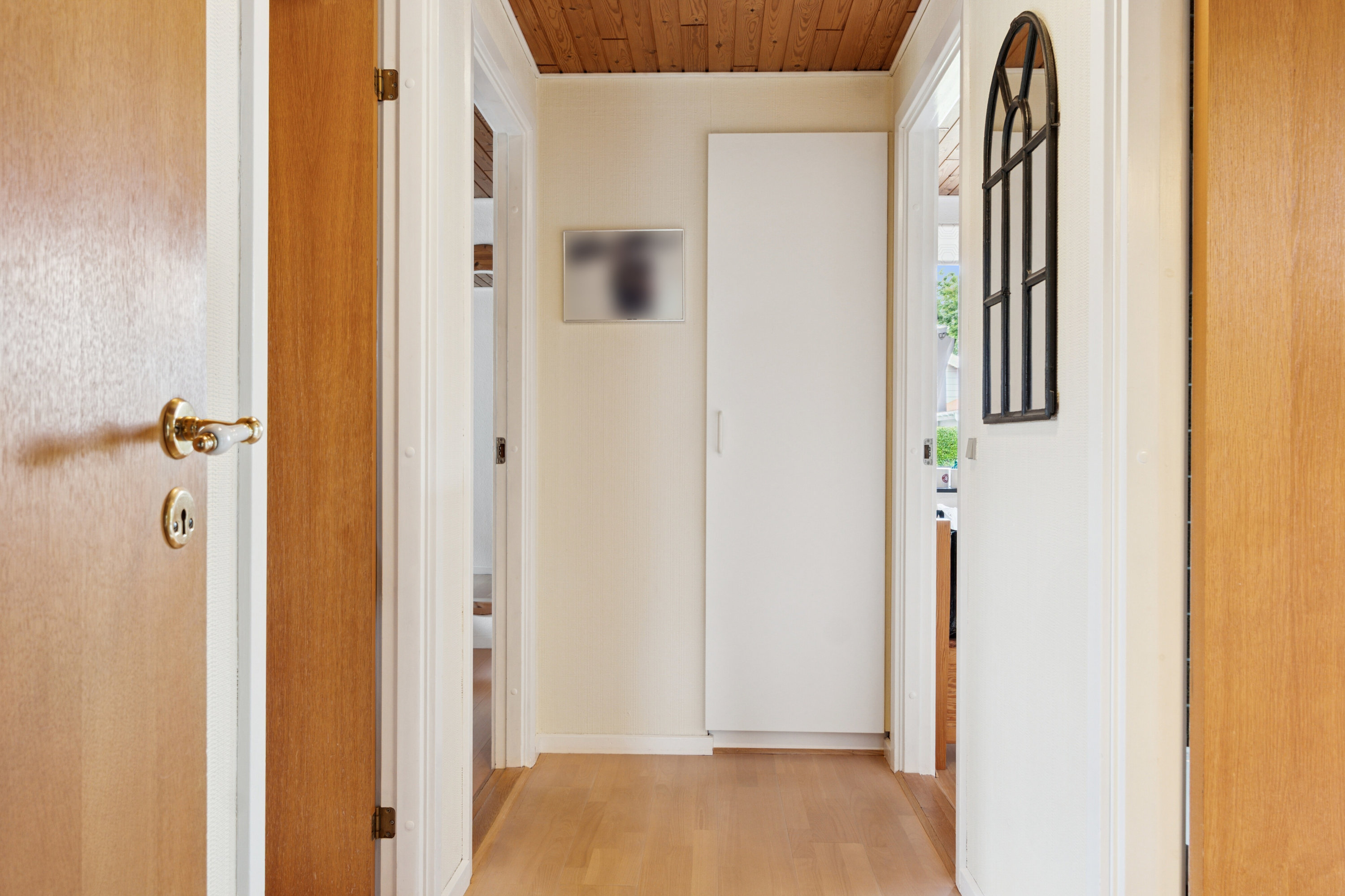 Fremhævet gang billede i fuldskærmstilstand. Billede af Blommevej 6, 7741 Frøstrup