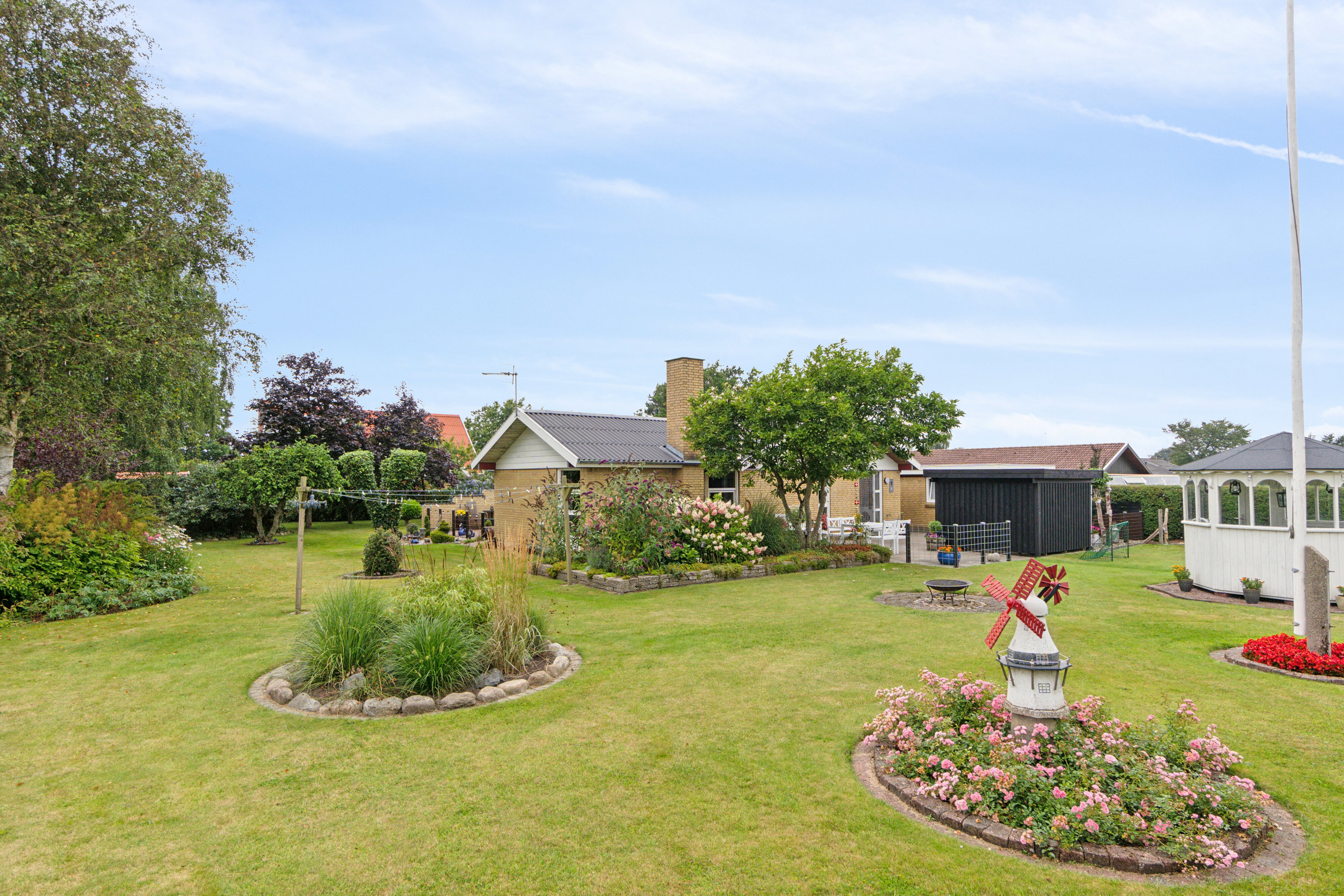 Fremhævet set fra haven billede i fuldskærmstilstand. Billede af Blommevej 6, 7741 Frøstrup