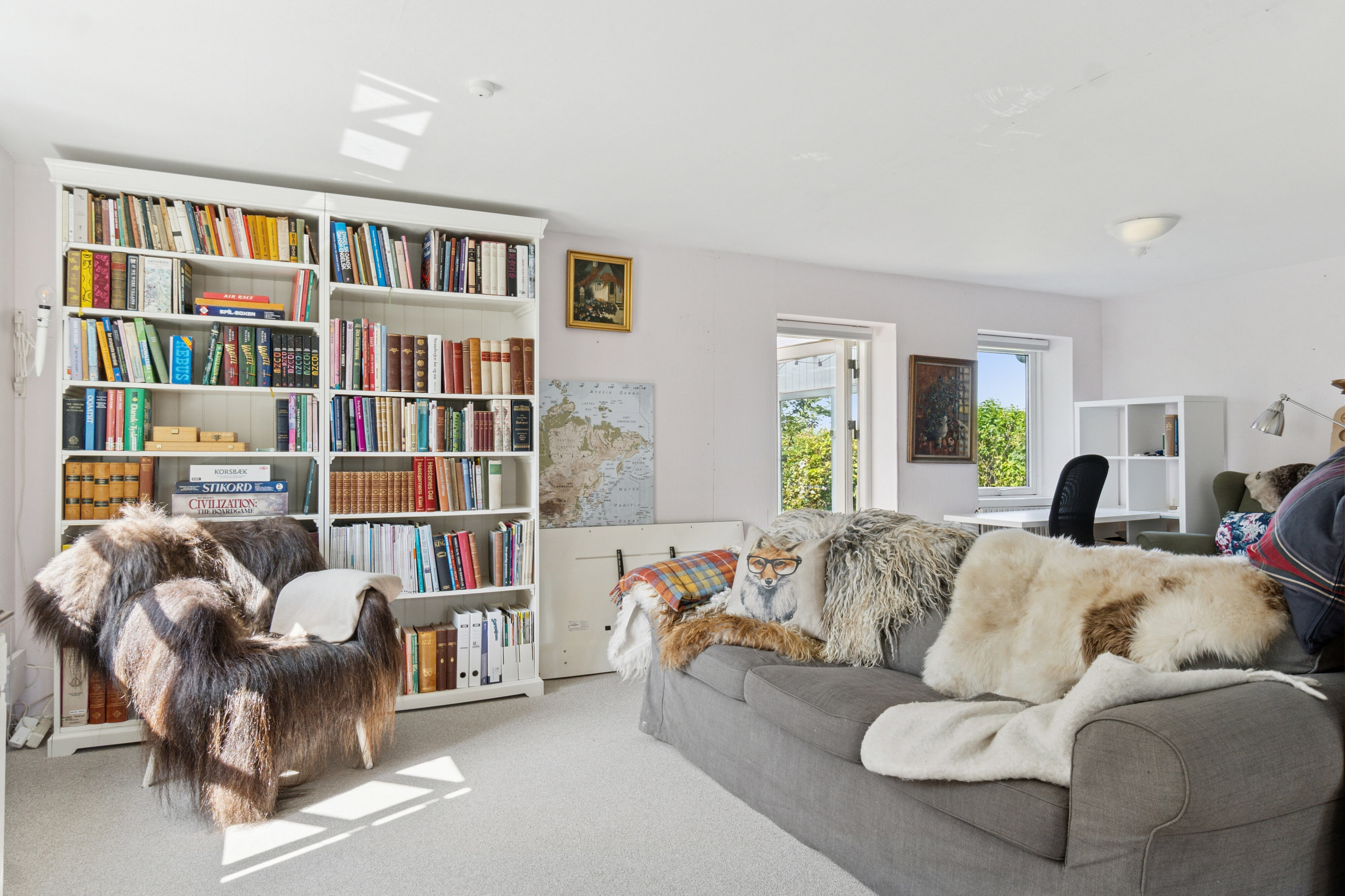 Fremhævet stue billede i fuldskærmstilstand. Billede af Fugleholmvej 4, Hejninge, 4200 Slagelse