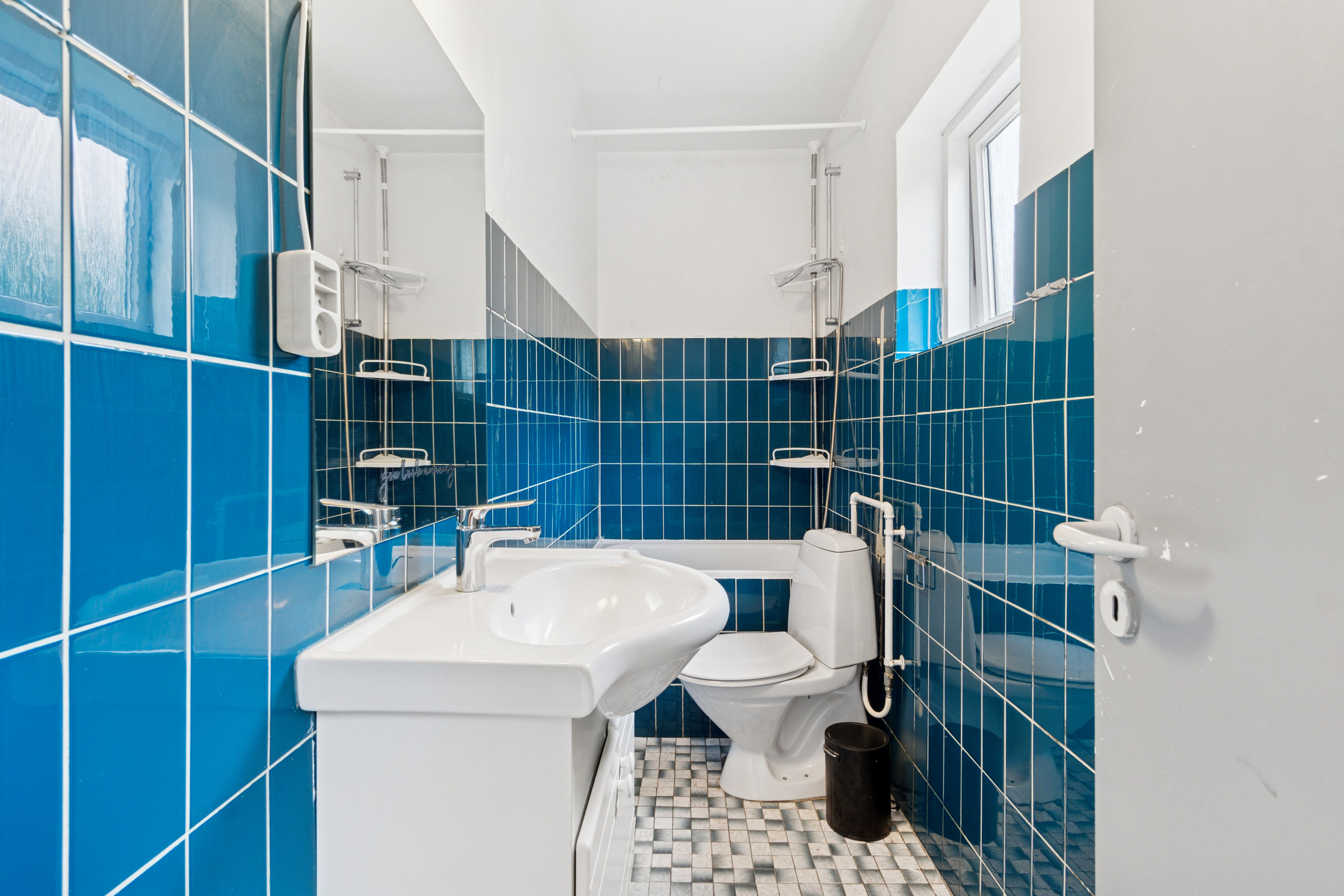 Fremhævet badeværelse billede i fuldskærmstilstand. Billede af Sønder Alle 37, 7760 Hurup Thy