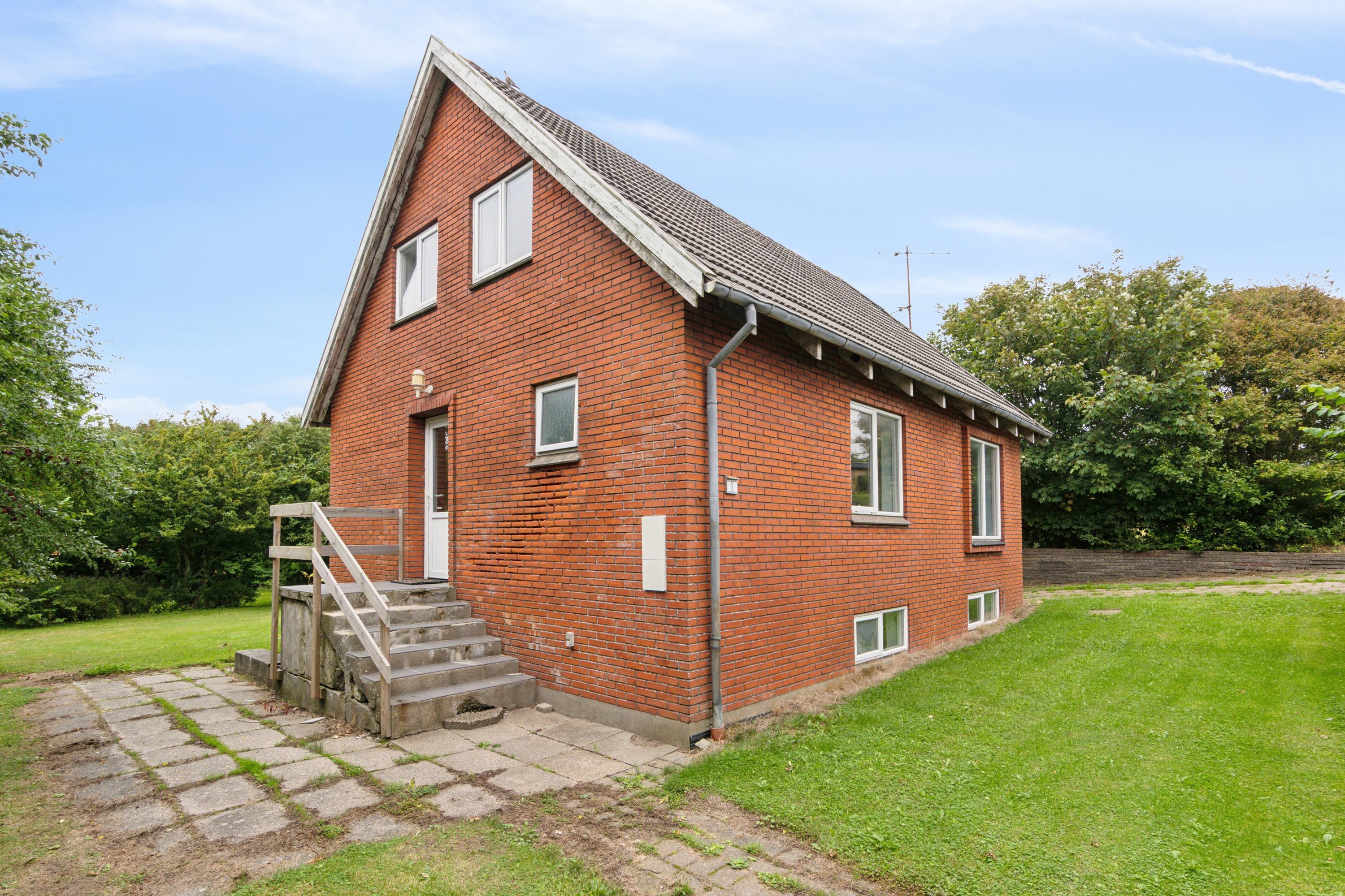 Miniaturebillede 2: set fra haven. Billede af Sønder Alle 37, 7760 Hurup Thy