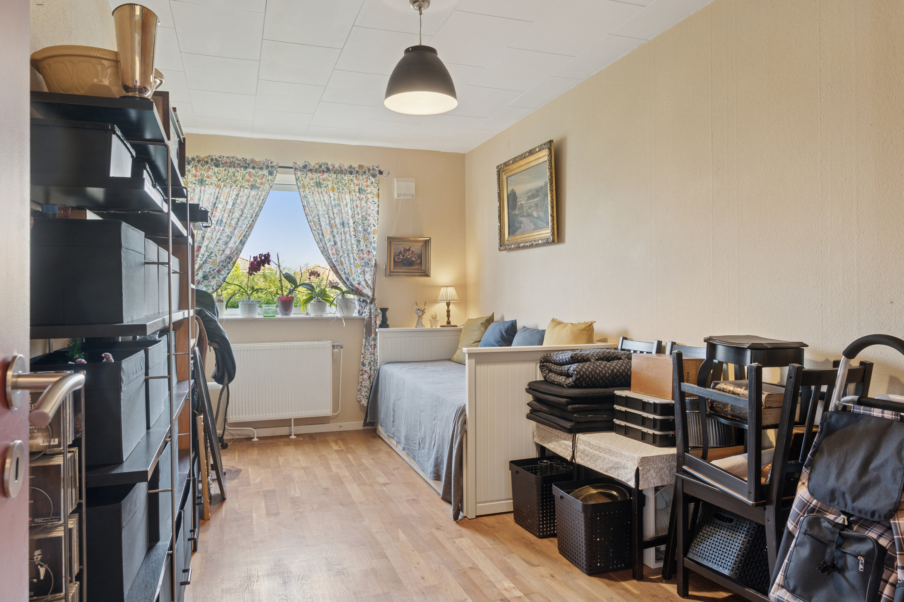 Fremhævet værelse billede i fuldskærmstilstand. Billede af Mejsevænget 5, 4700 Næstved