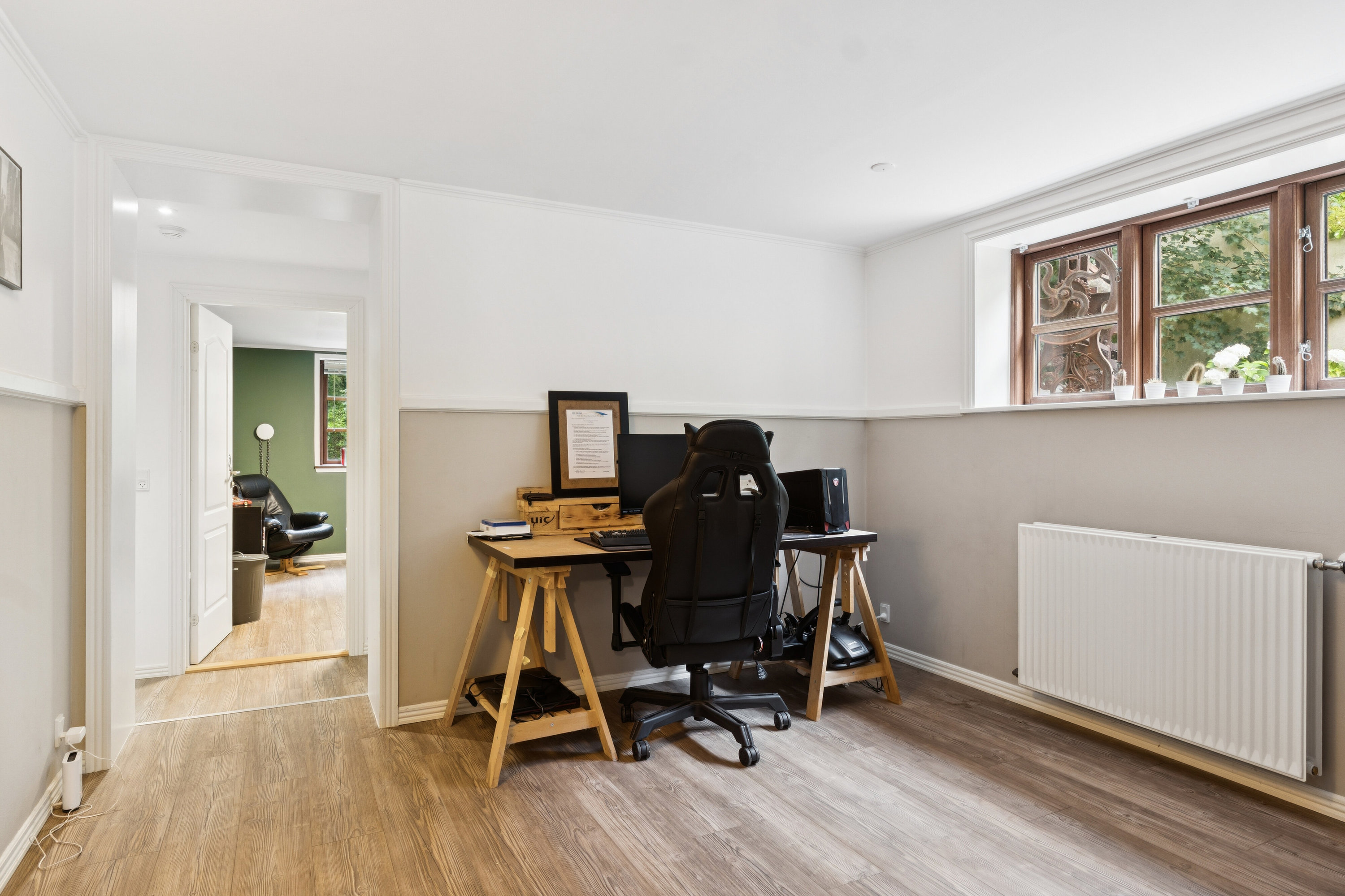 Fremhævet værelse billede i fuldskærmstilstand. Billede af Elsagervej 40, 9800 Hjørring