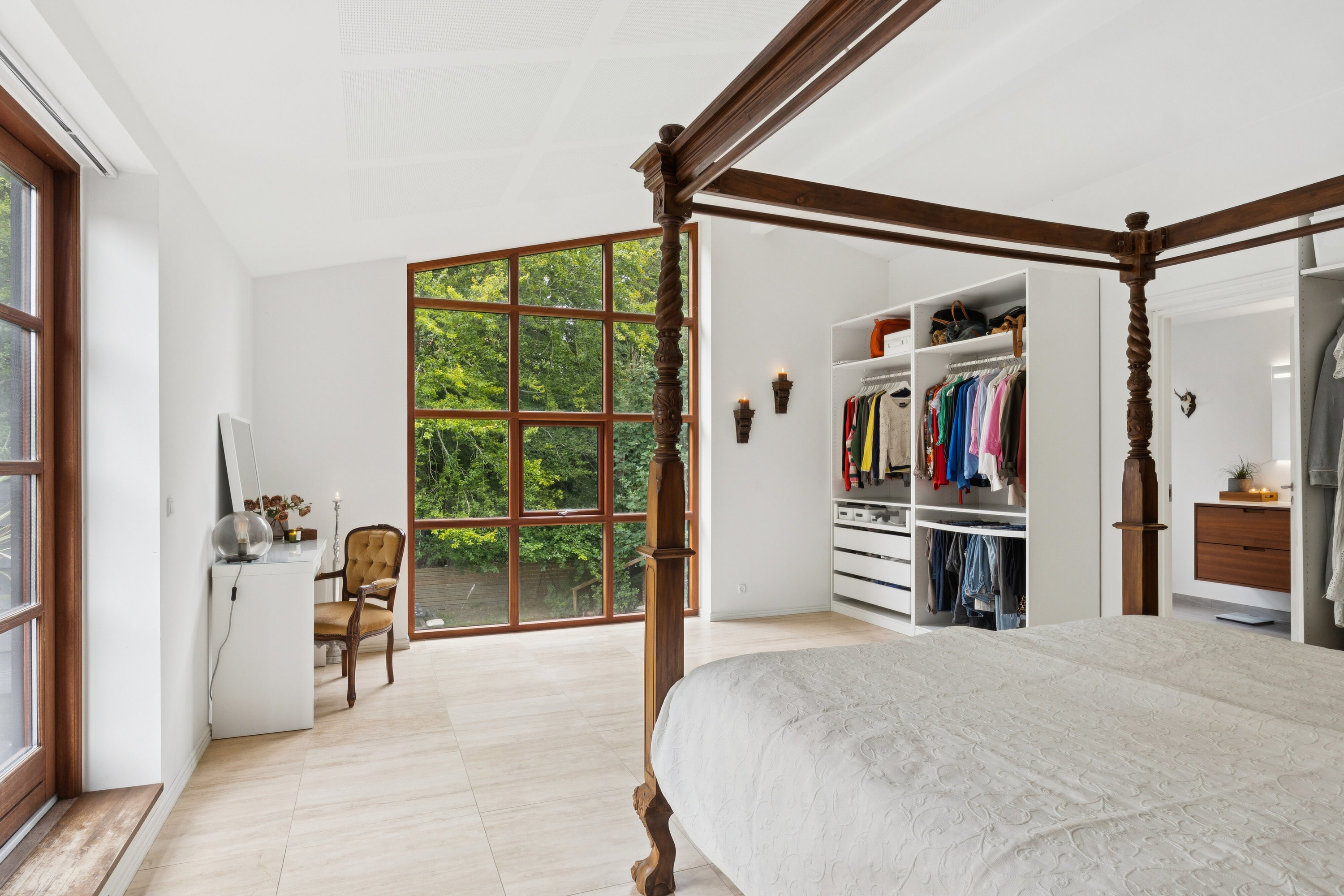 Fremhævet soveværelse billede i fuldskærmstilstand. Billede af Elsagervej 40, 9800 Hjørring