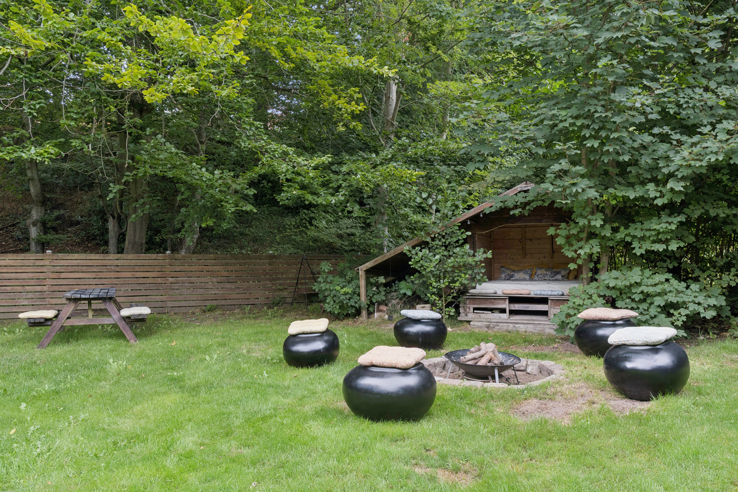 Fremhævet have billede i fuldskærmstilstand. Billede af Elsagervej 40, 9800 Hjørring