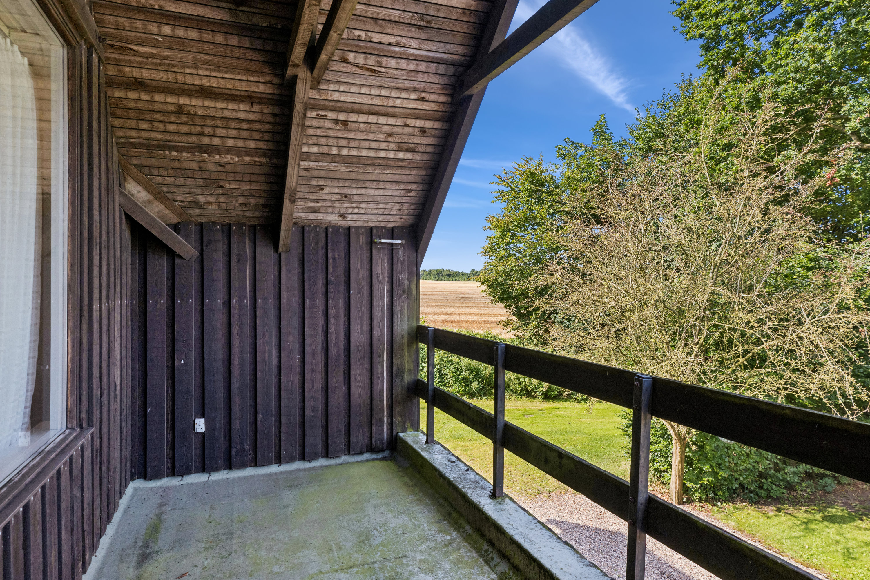 Fremhævet terrasse billede i fuldskærmstilstand. Billede af Møllehusvej 4, Skallebæk, 6760 Ribe