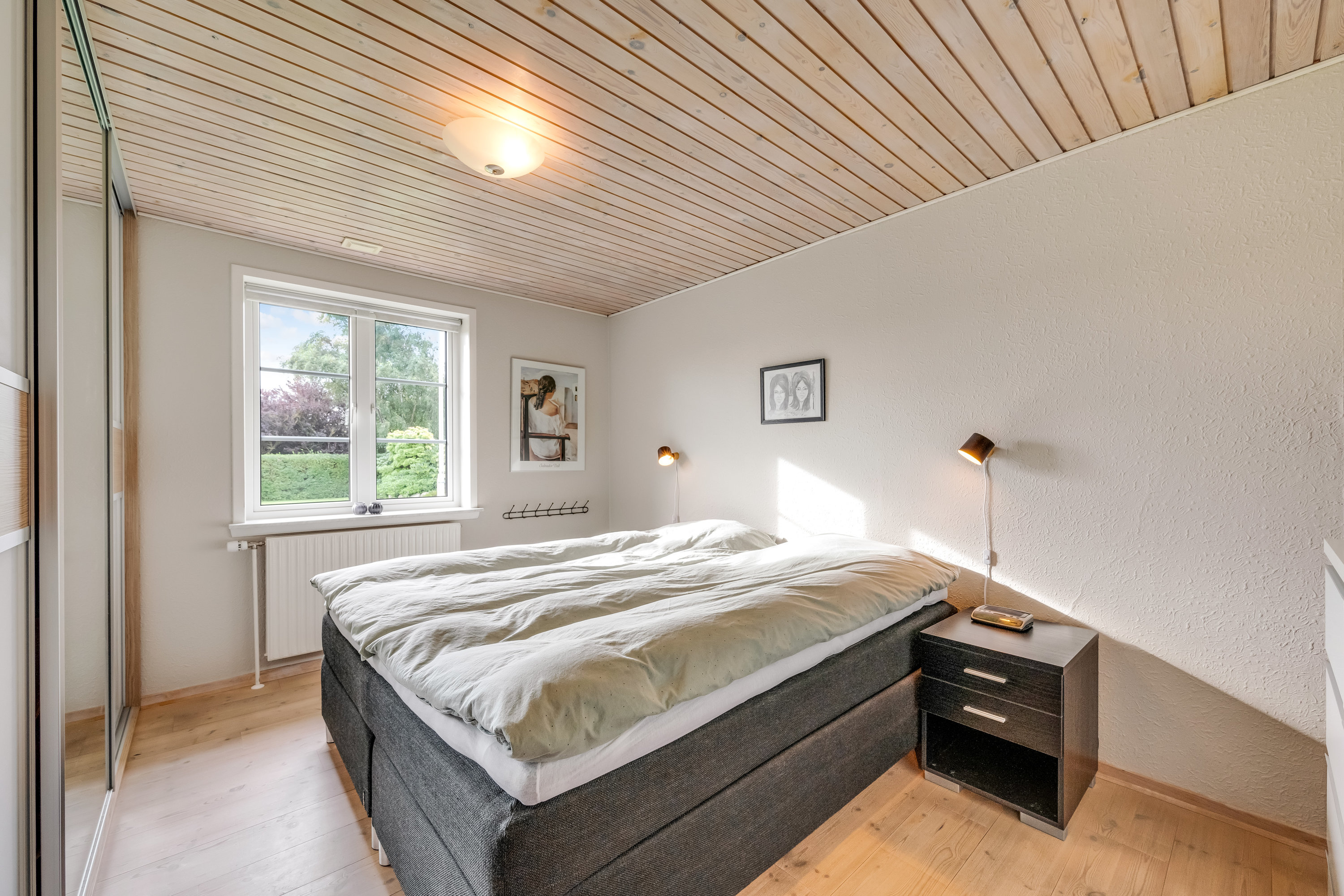 Fremhævet soveværelse billede i fuldskærmstilstand. Billede af Markledet 55, 6950 Ringkøbing