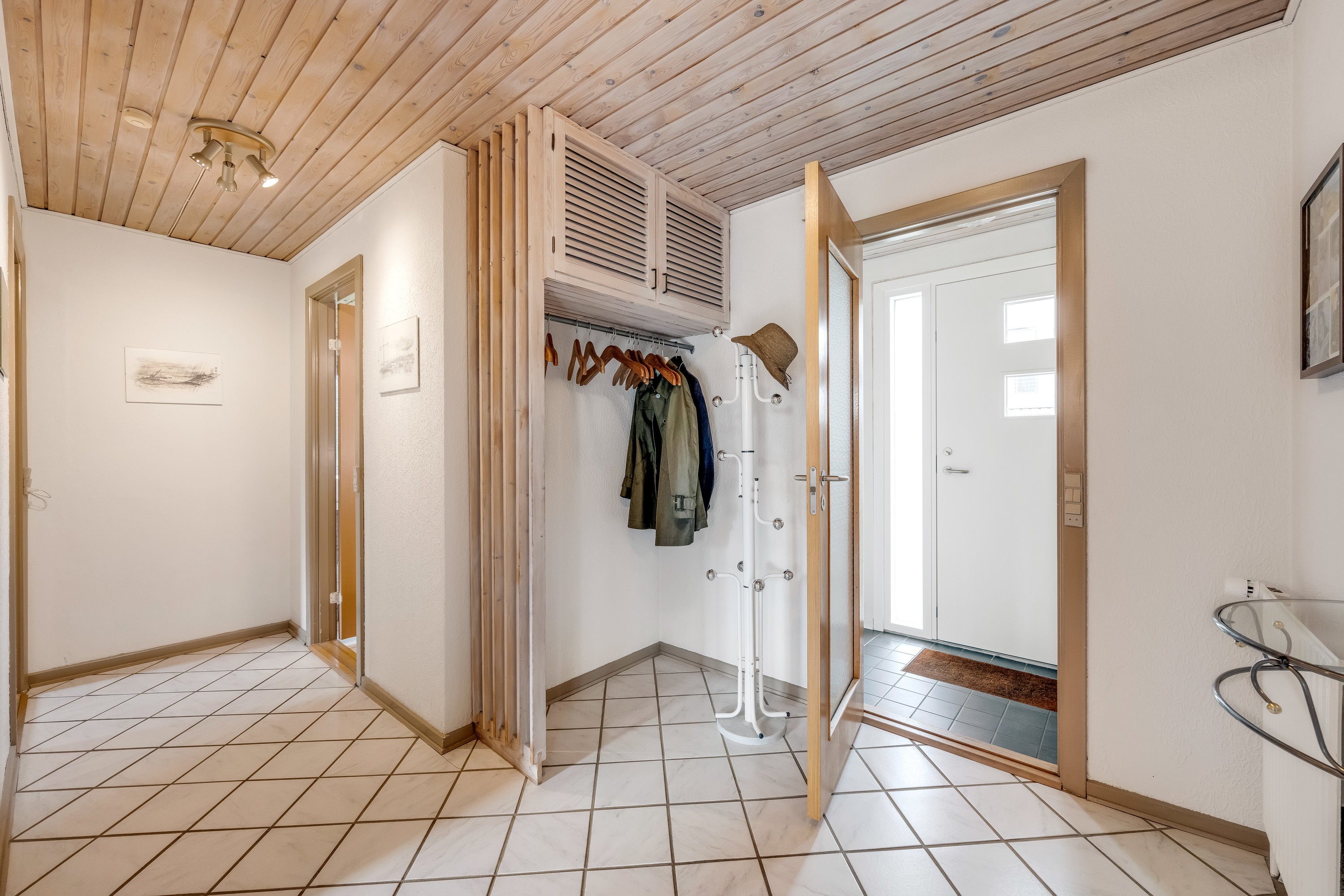 Fremhævet gang billede i fuldskærmstilstand. Billede af Markledet 55, 6950 Ringkøbing