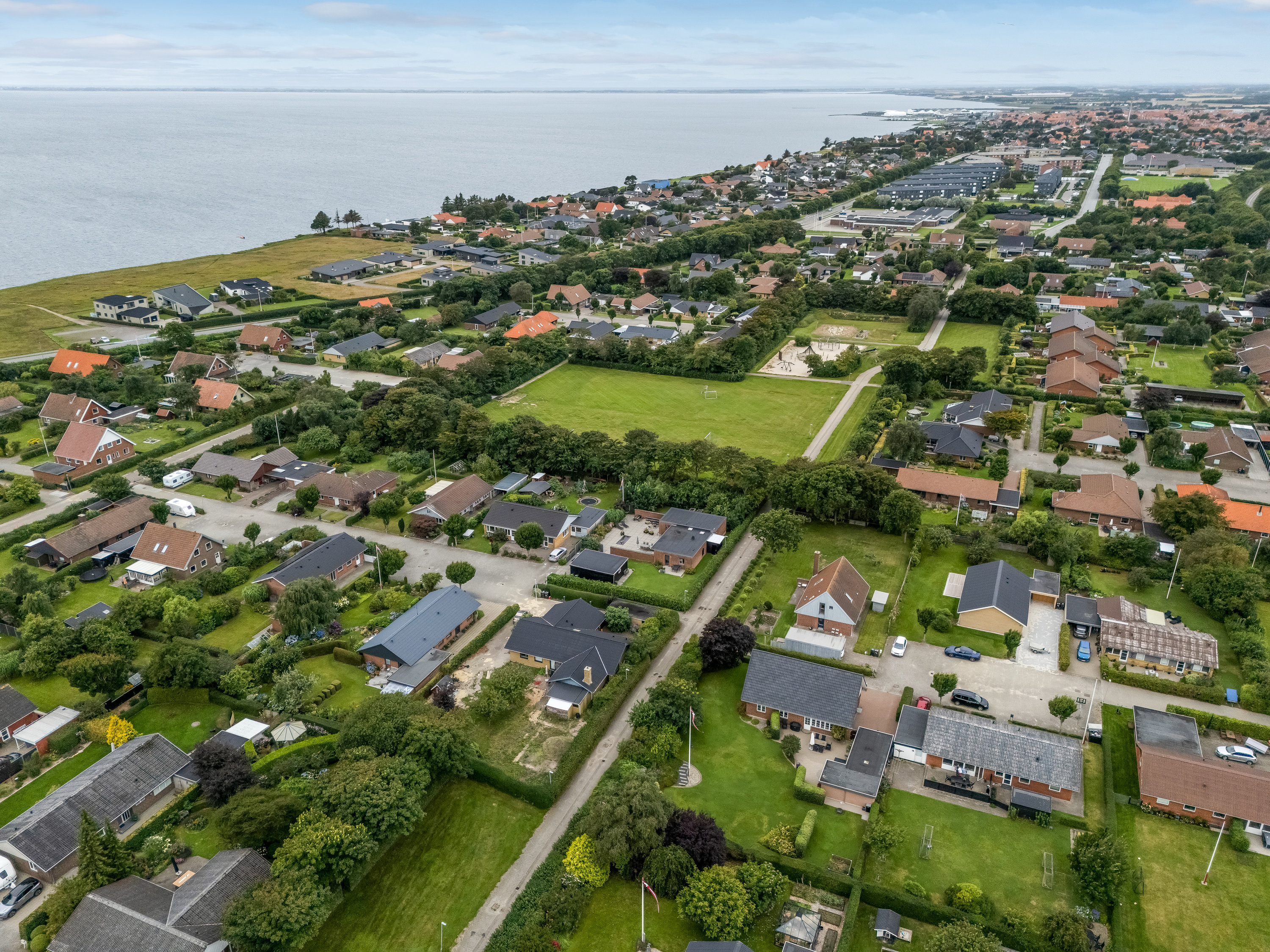 Fremhævet luftfoto billede i fuldskærmstilstand. Billede af Markledet 55, 6950 Ringkøbing