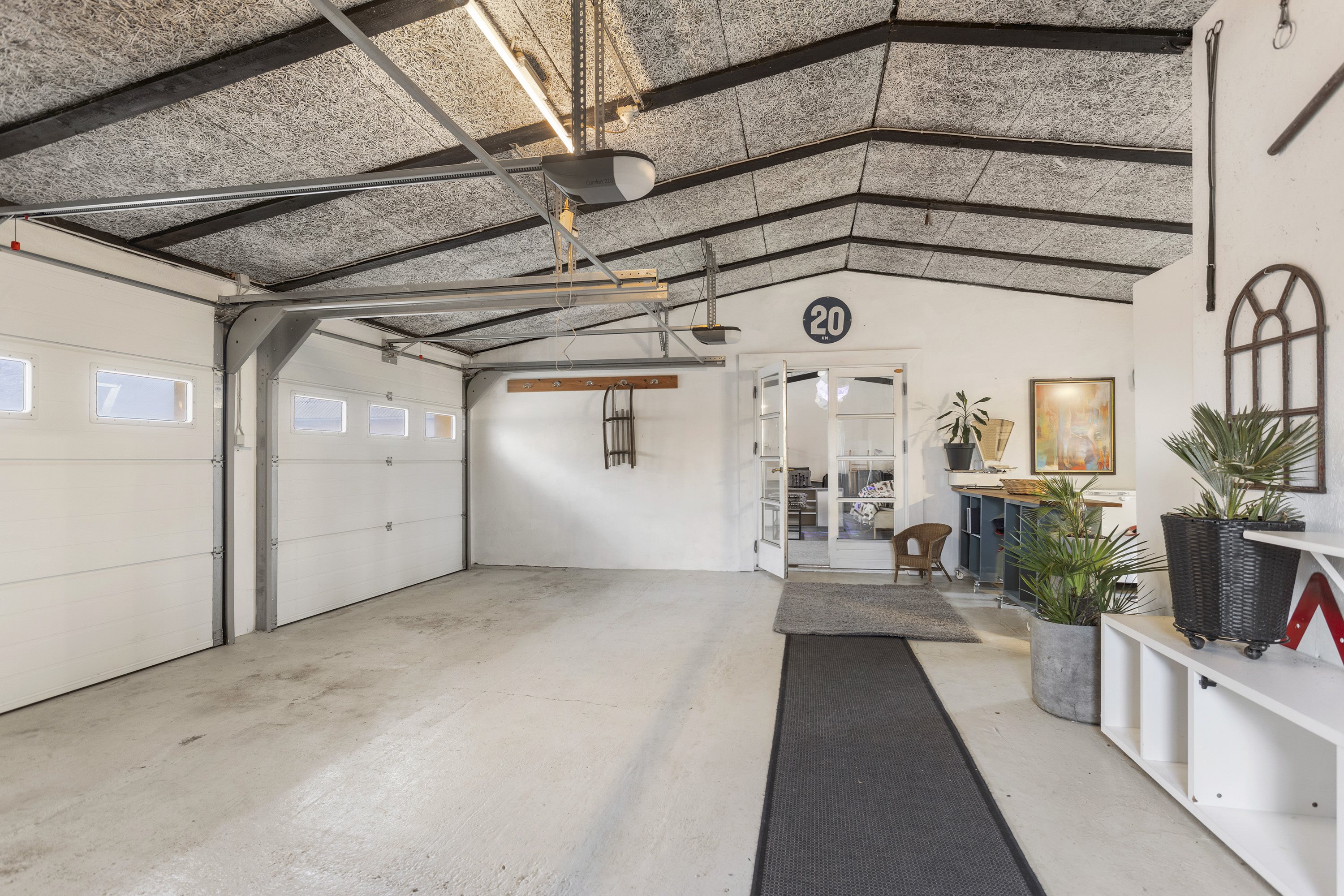 Fremhævet garage billede i fuldskærmstilstand. Billede af Sdr. Kirkevej 56, Præstbro, 9330 Dronninglund