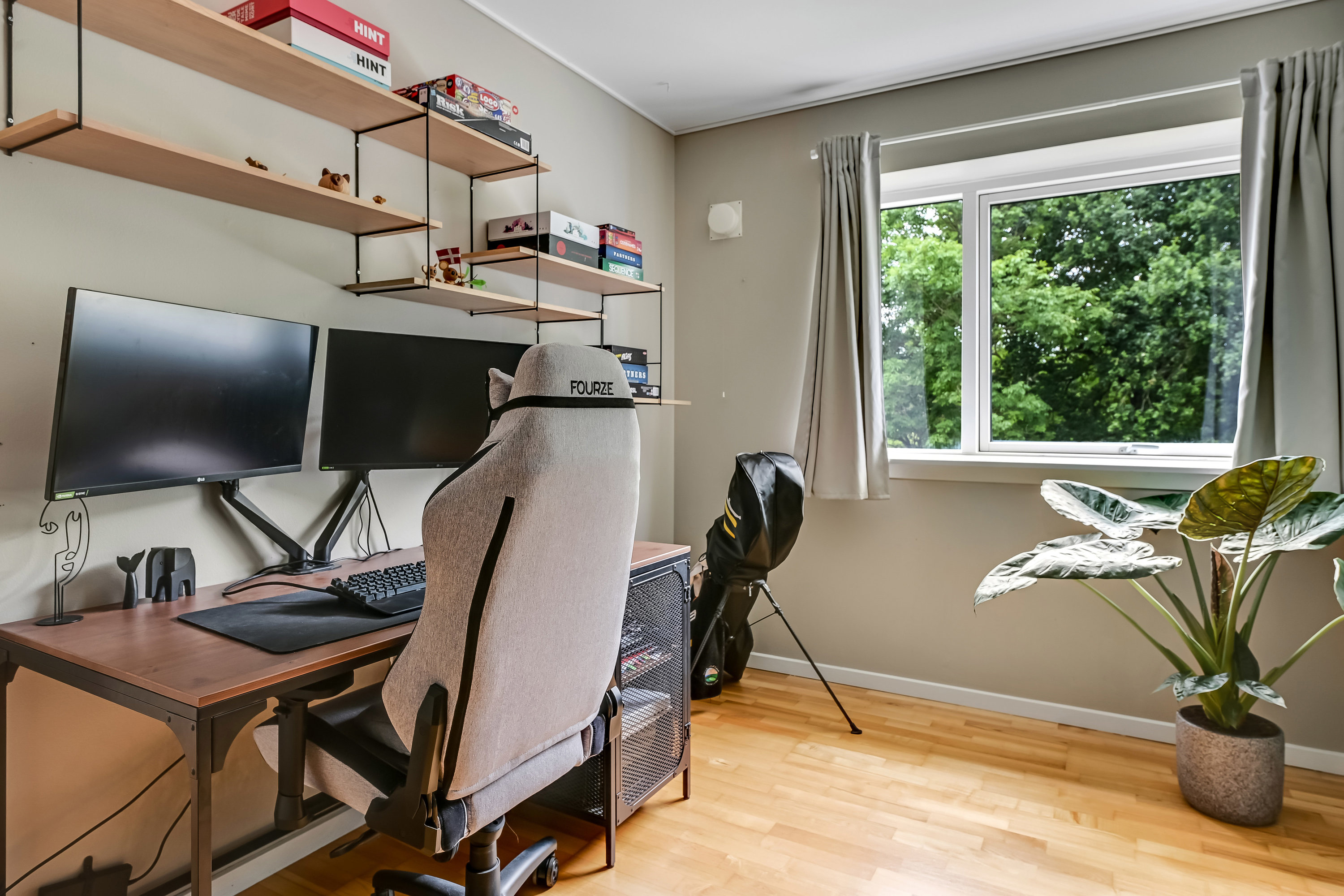 Fremhævet værelse billede i fuldskærmstilstand. Billede af Grundtvigs Alle 9, 1. mf., 6700 Esbjerg