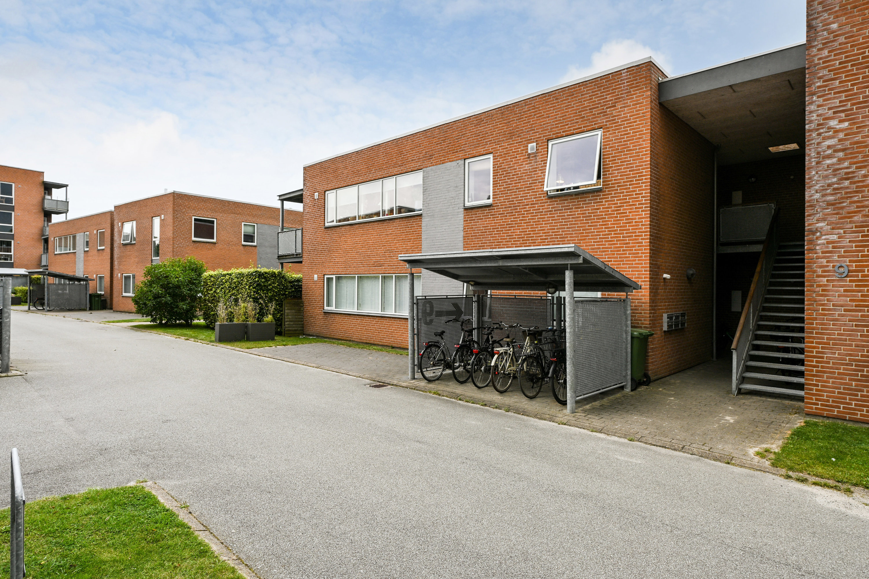 Fremhævet ejendommen billede i fuldskærmstilstand. Billede af Grundtvigs Alle 9, 1. mf., 6700 Esbjerg