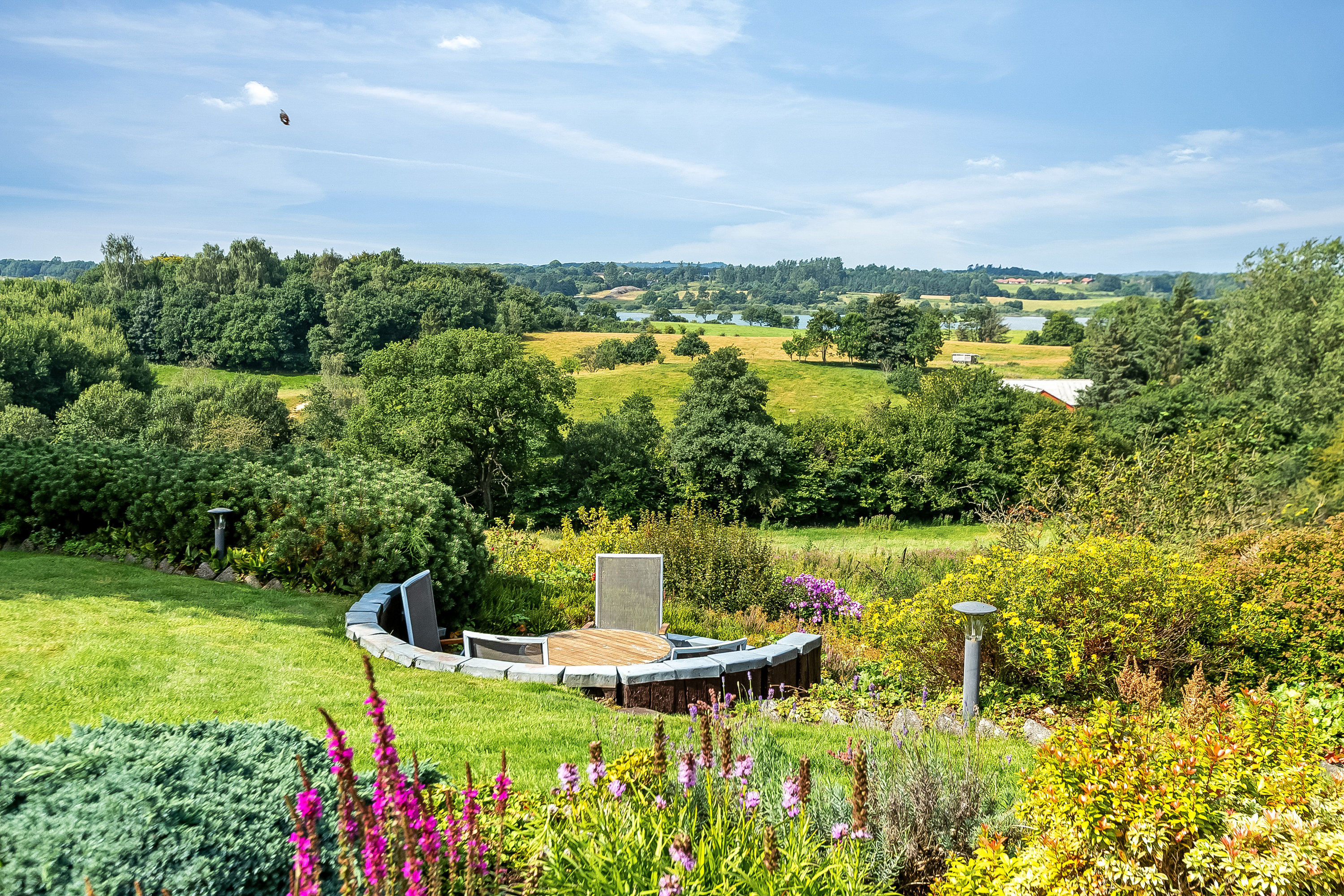 Fremhævet terrasse billede i fuldskærmstilstand. Billede af Prangervej 14, Dons, 6051 Almind