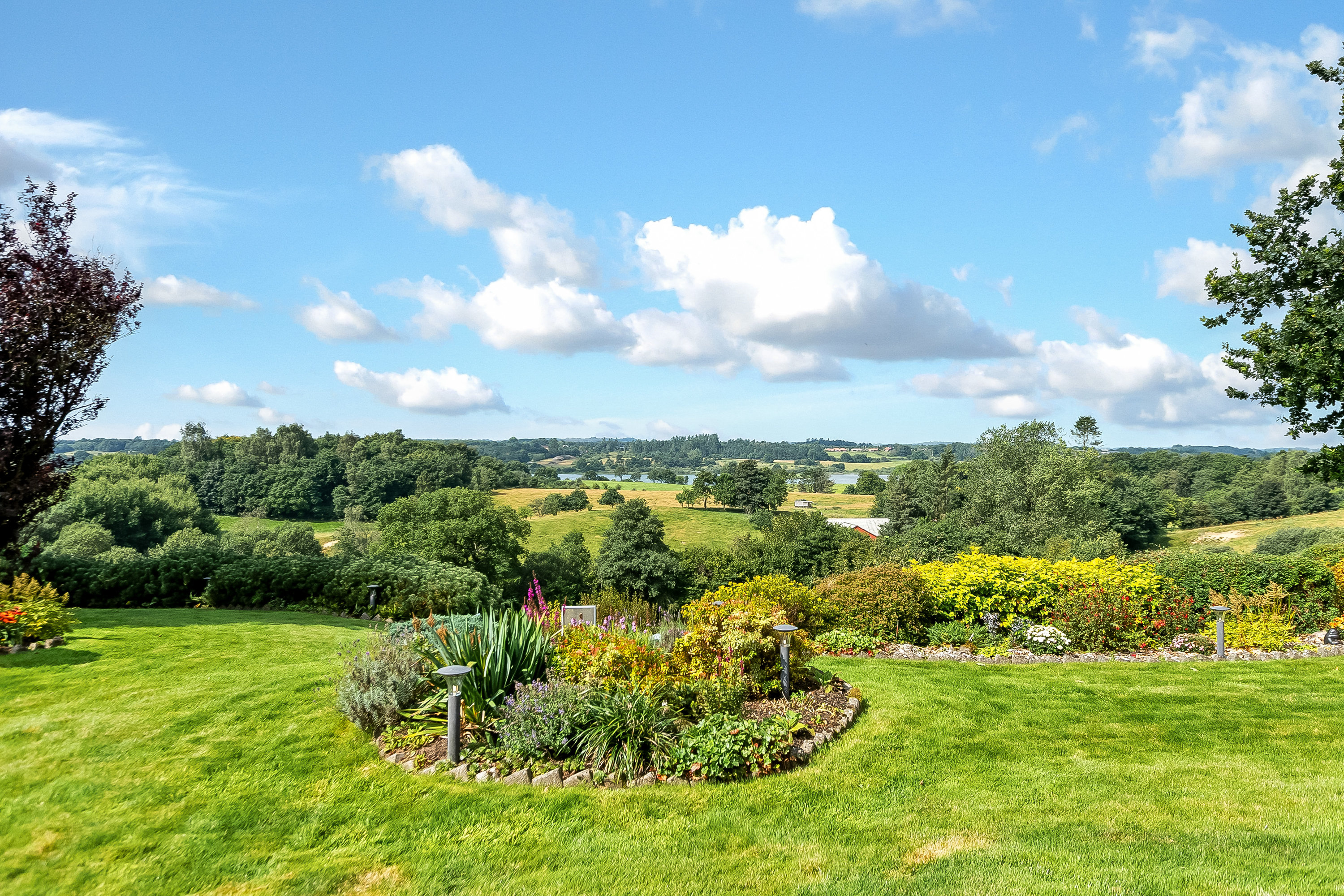 Fremhævet have billede i fuldskærmstilstand. Billede af Prangervej 14, Dons, 6051 Almind