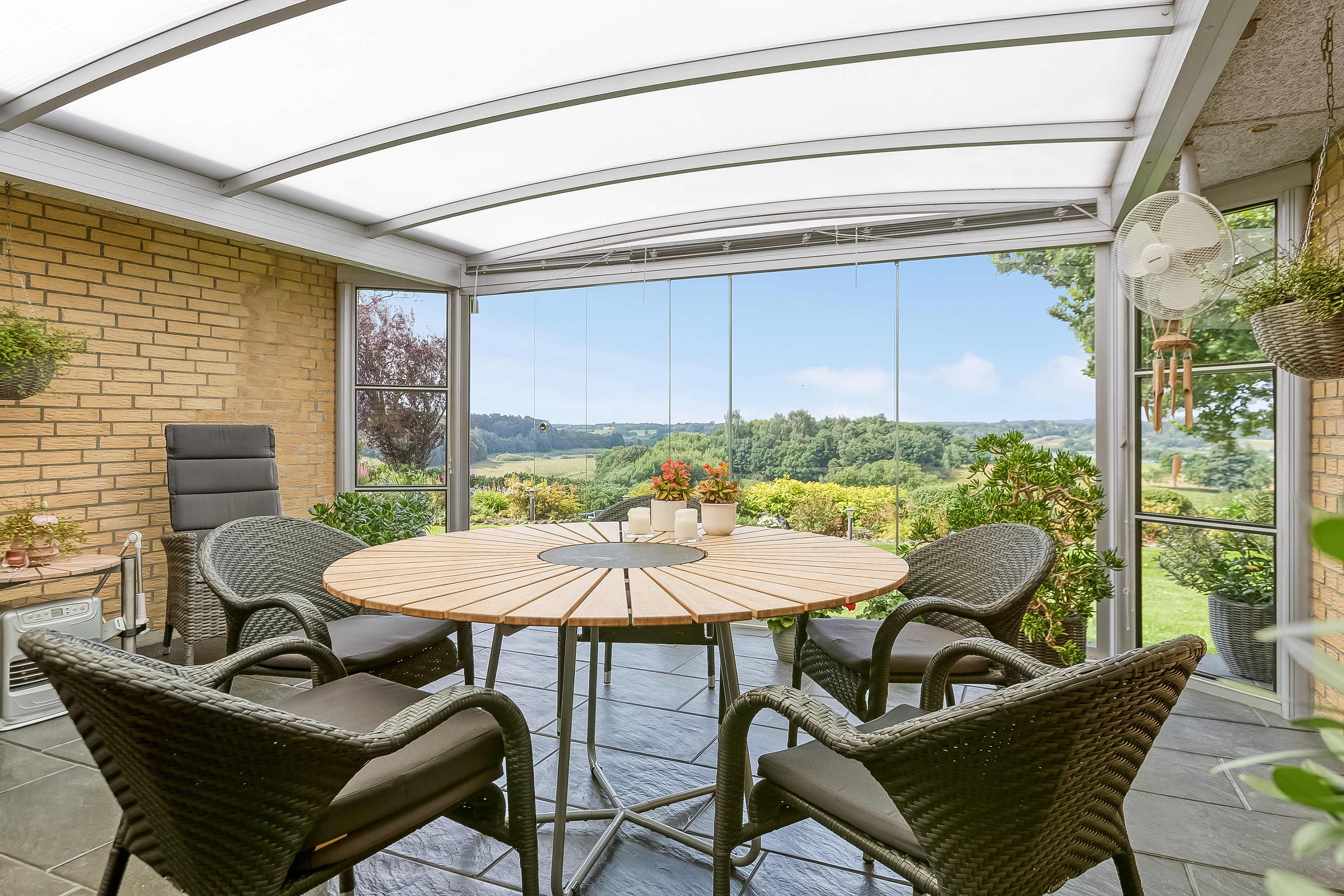 Miniaturebillede 2: udestue. Billede af Prangervej 14, Dons, 6051 Almind