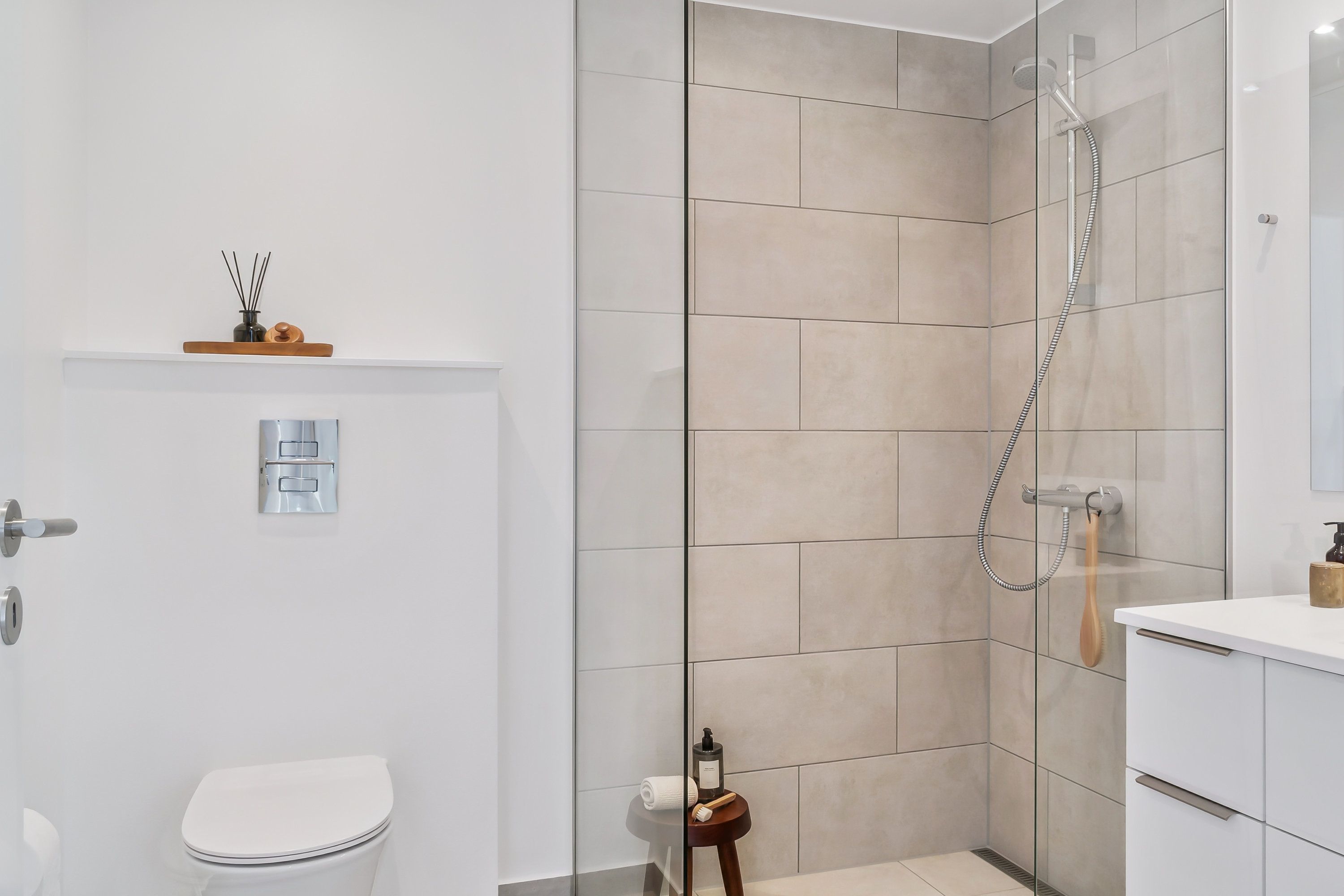 Fremhævet  billede i fuldskærmstilstand. Billede af Færgebyen 46, 1. 2., Hou, 8300 Odder