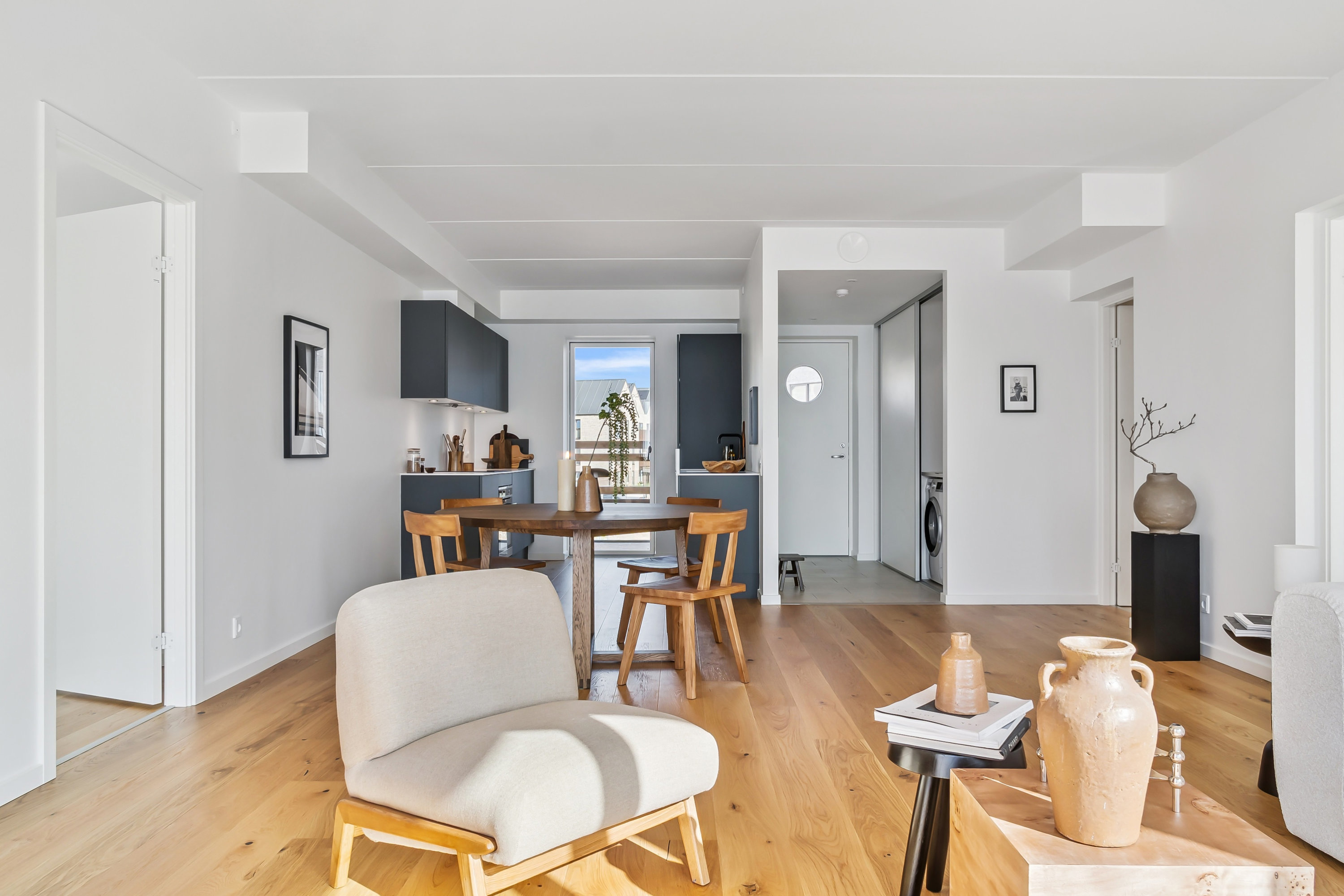 Fremhævet  billede i fuldskærmstilstand. Billede af Færgebyen 46, 1. 2., Hou, 8300 Odder