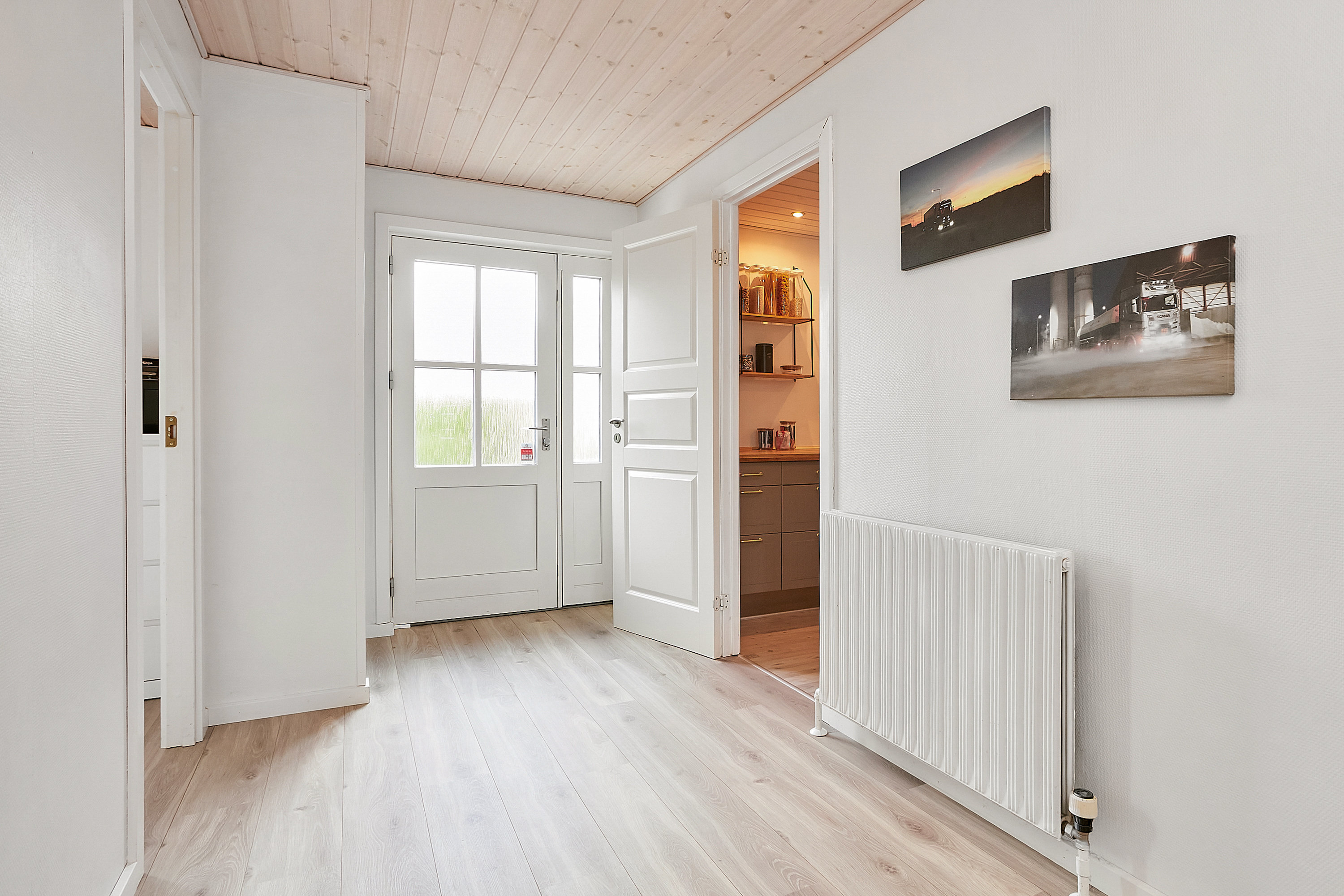 Fremhævet  billede i fuldskærmstilstand. Billede af Kirstinelundsvej 3, Ølsted, 8723 Løsning