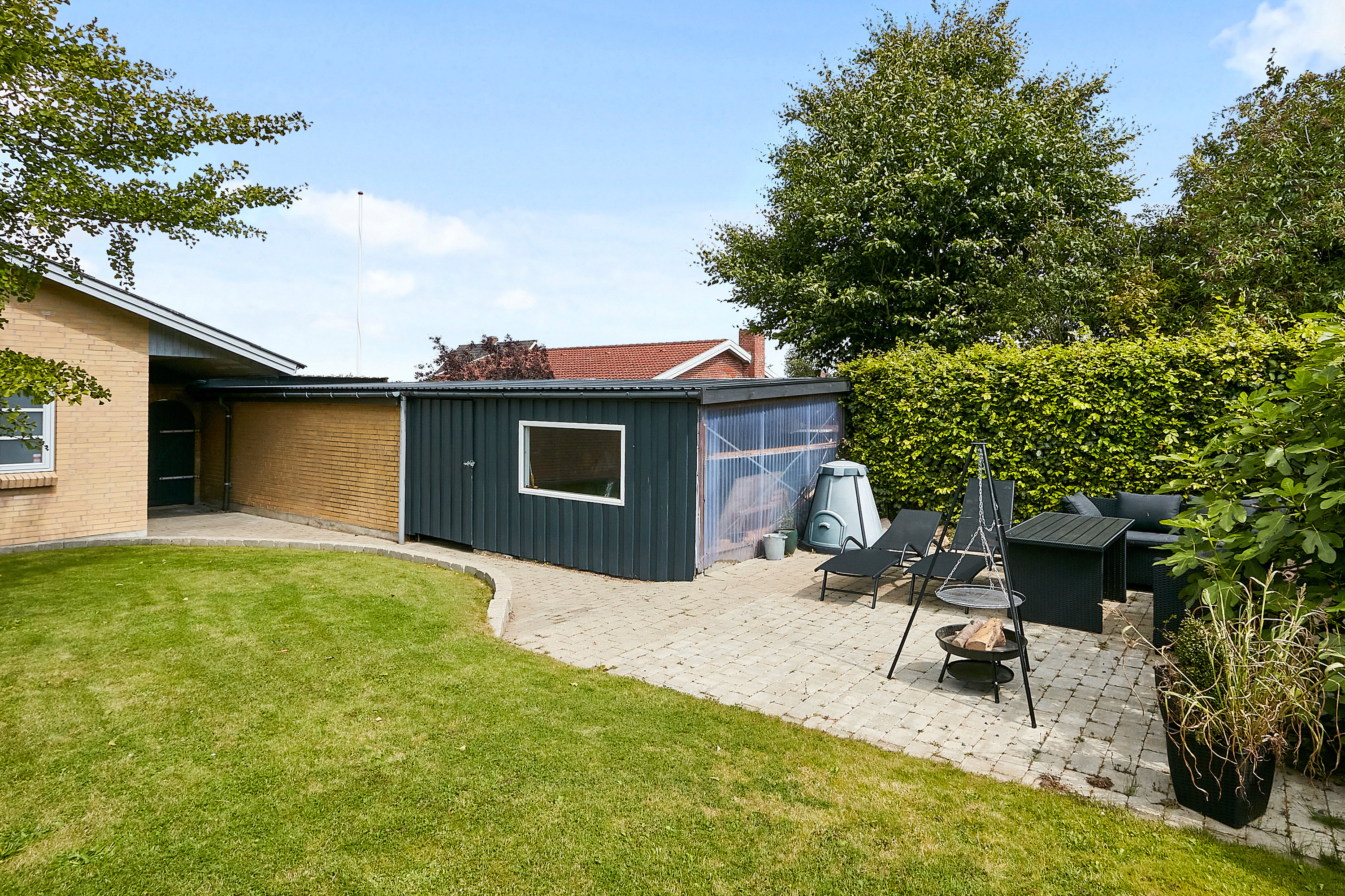 Fremhævet  billede i fuldskærmstilstand. Billede af Kirstinelundsvej 3, Ølsted, 8723 Løsning