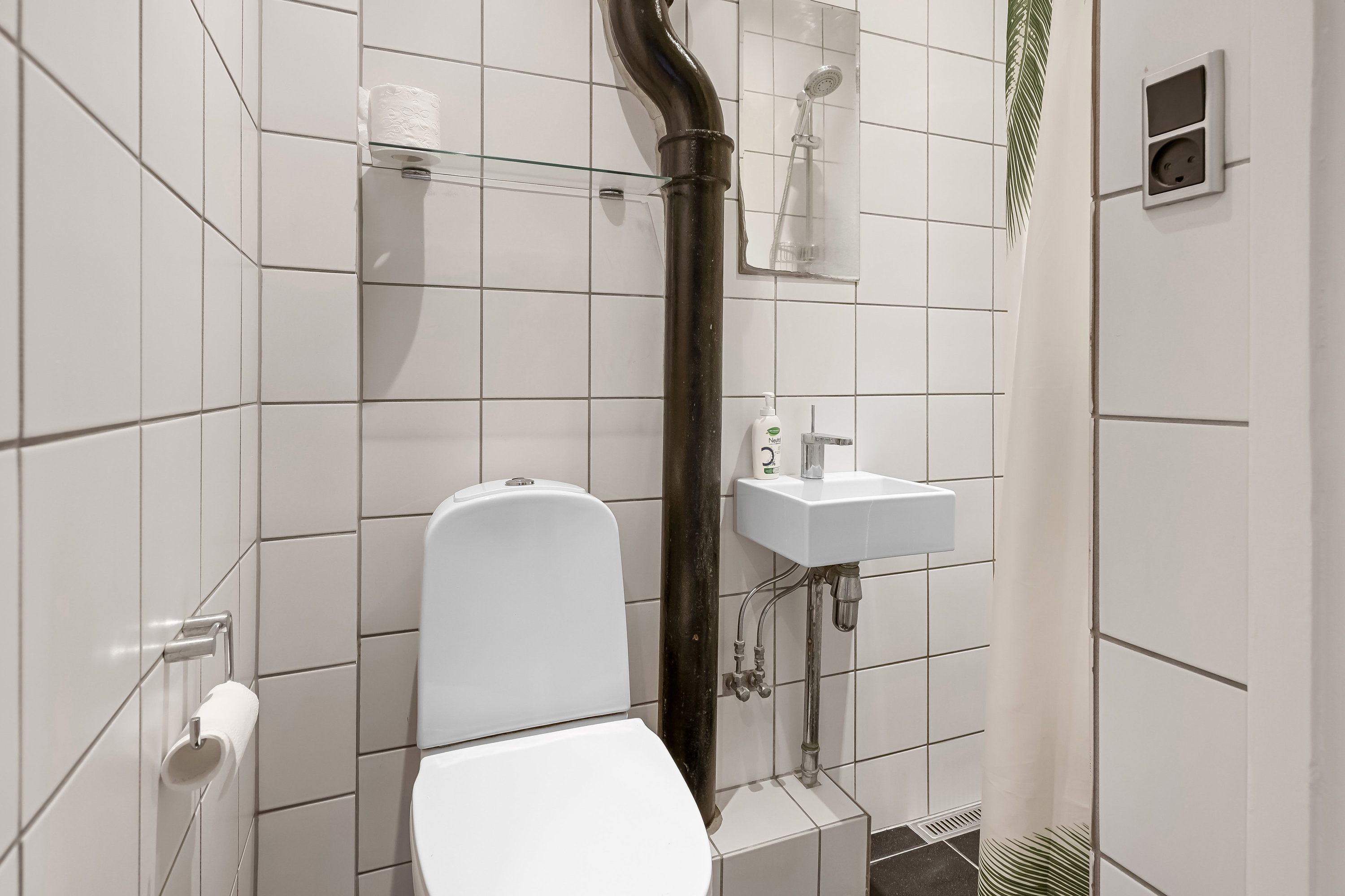 Fremhævet badeværelse billede i fuldskærmstilstand. Billede af Stormgade 87B, 1. th., 6700 Esbjerg