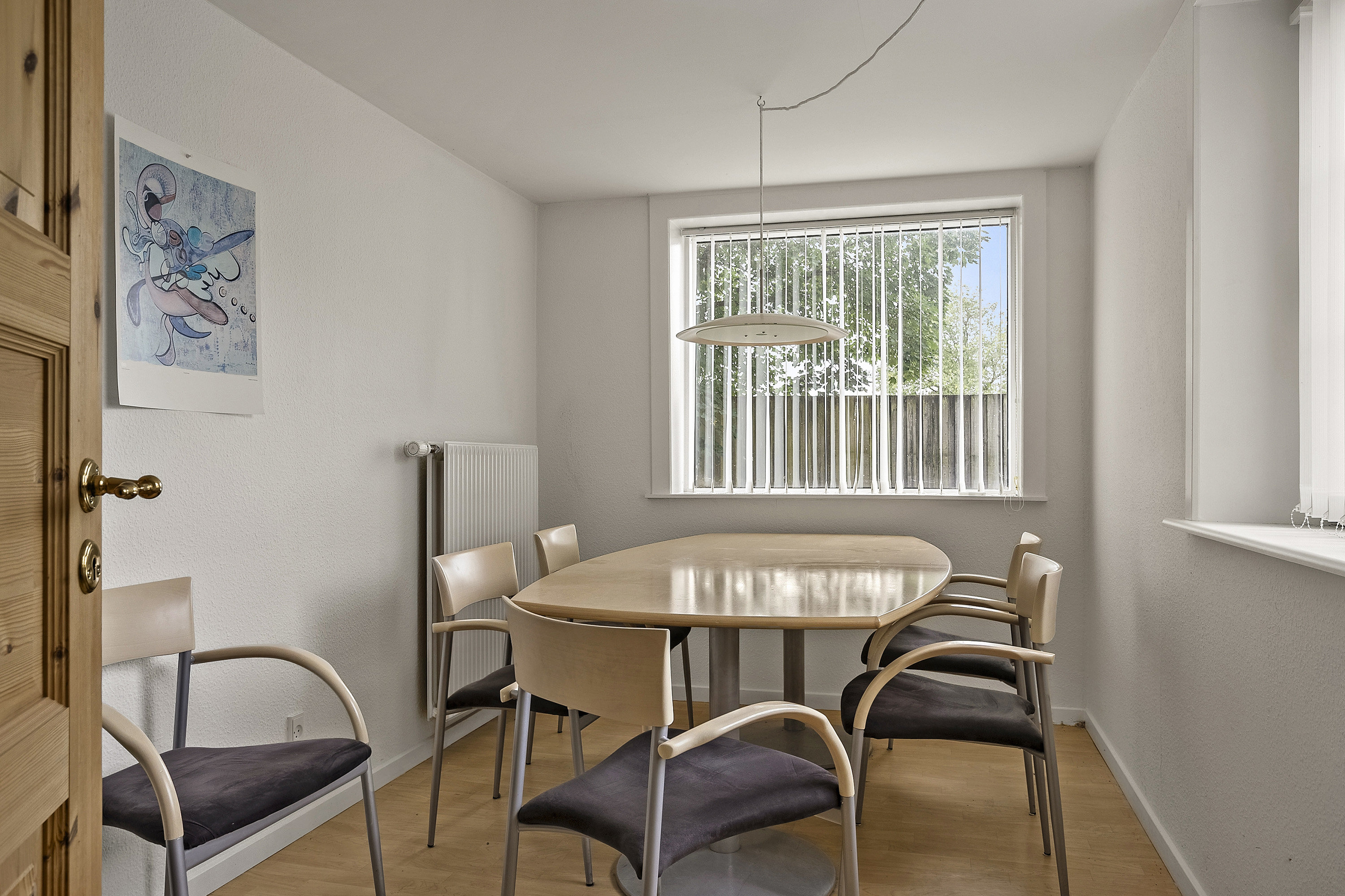 Fremhævet spisestue billede i fuldskærmstilstand. Billede af Tværgade 17, 6621 Gesten