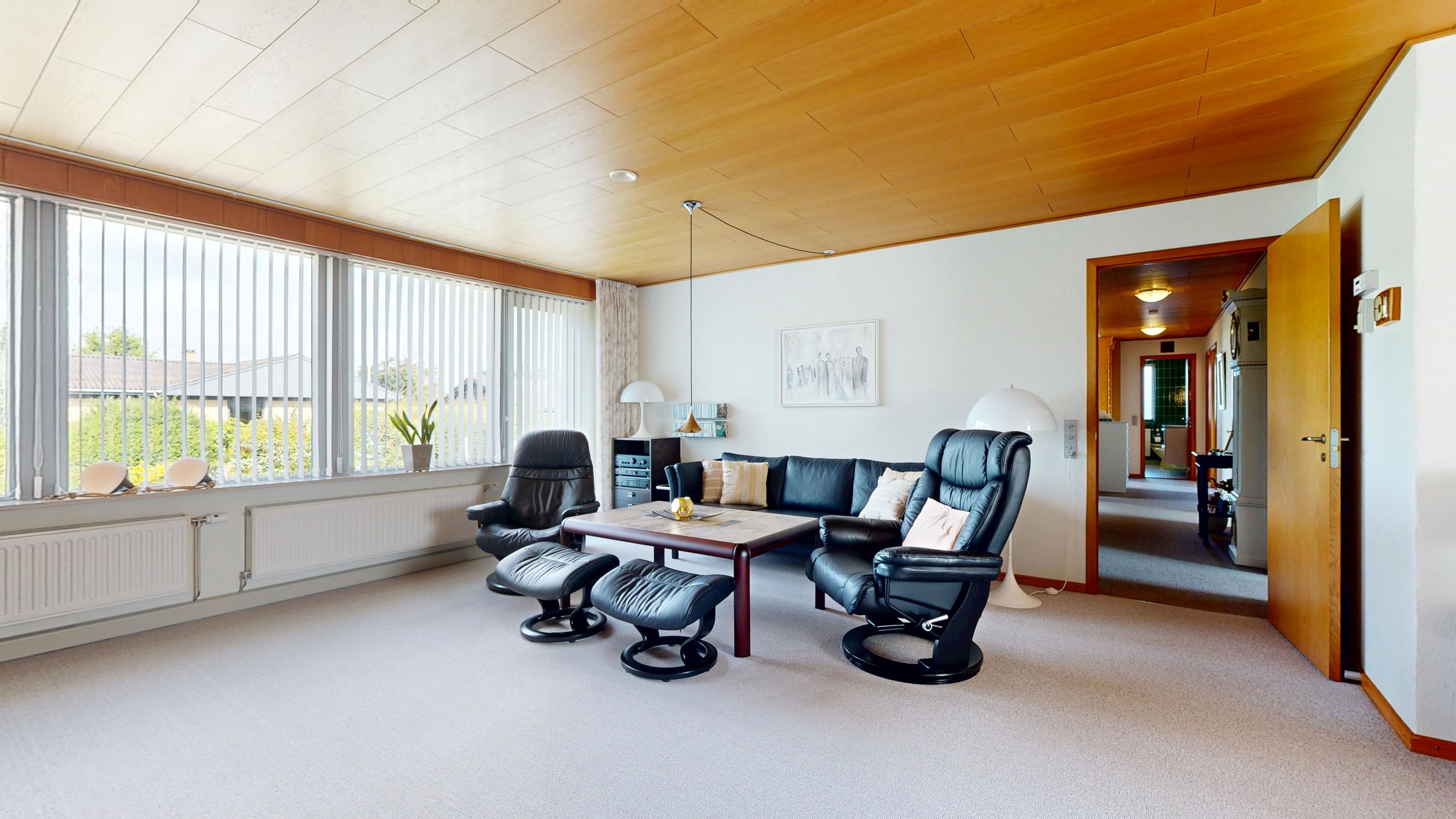 Fremhævet stue billede i fuldskærmstilstand. Billede af Toftevænget 36, 8653 Them