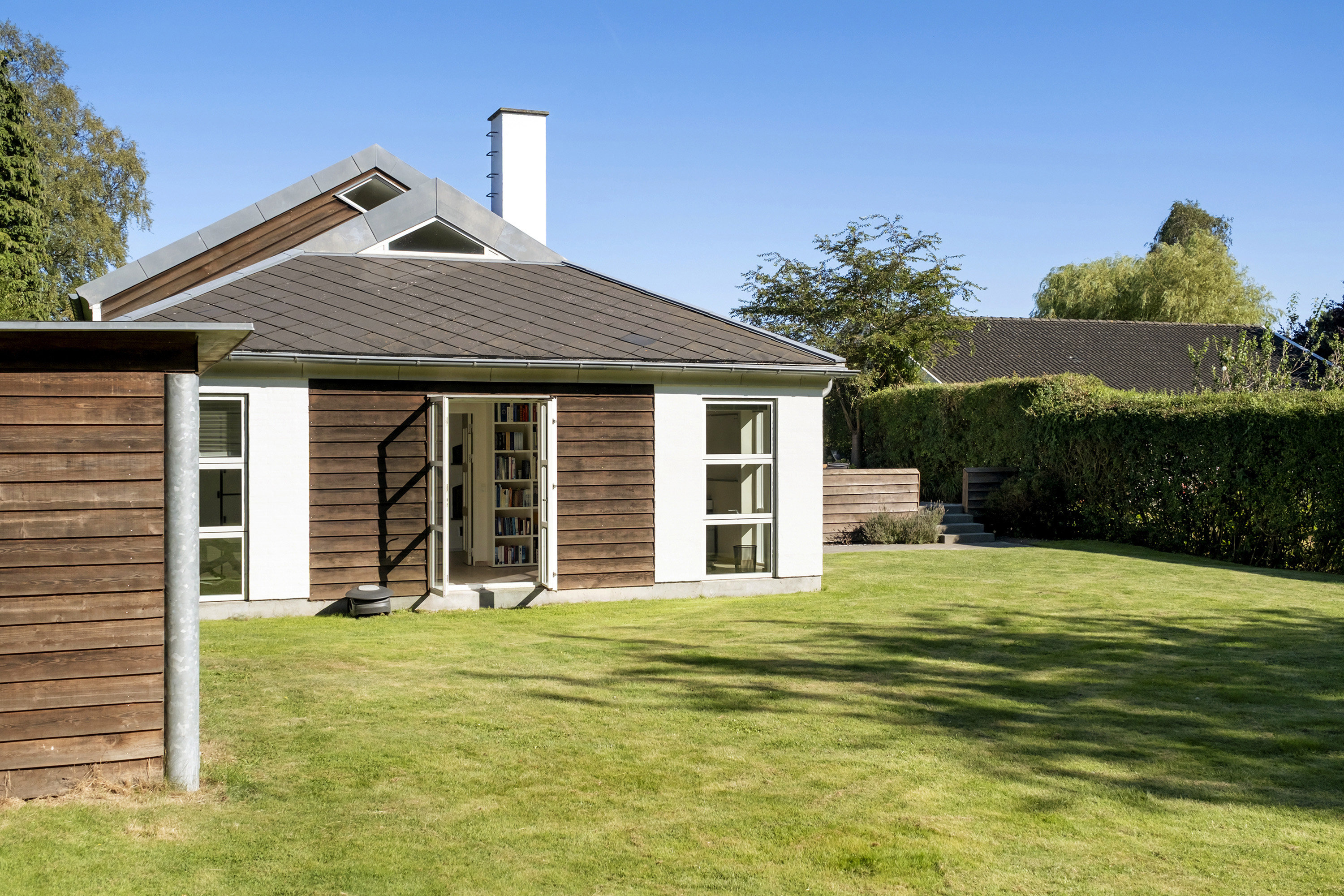 Fremhævet ejendommen billede i fuldskærmstilstand. Billede af Fruerhøj 9, 2970 Hørsholm