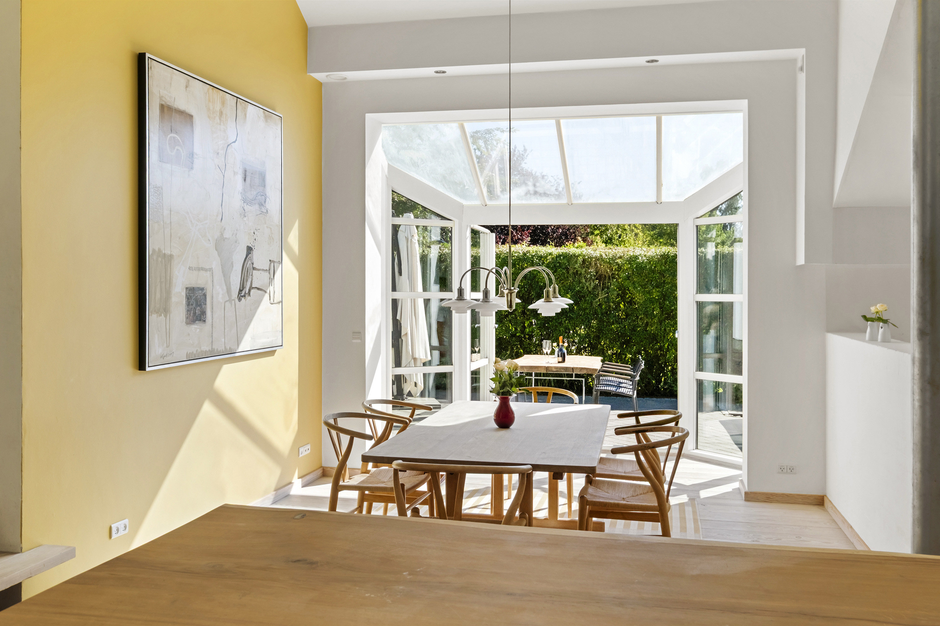 Fremhævet spisestue billede i fuldskærmstilstand. Billede af Fruerhøj 9, 2970 Hørsholm